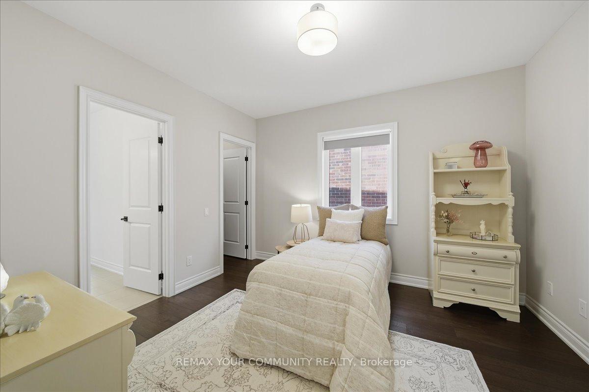 Photo 31 of 116 Crane Street, Aurora, Rural Aurora — HOMEH