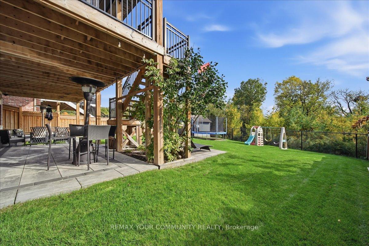Photo 47 of 116 Crane Street, Aurora, Rural Aurora — HOMEH