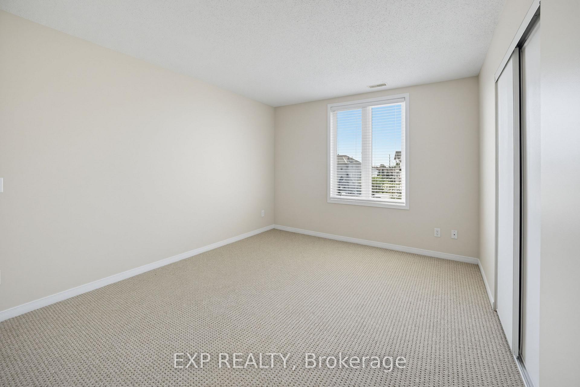 Photo 9 of Unit 7, 190 Rustic Hills Crescent, Ottawa, Springridge/East Village — HOMEH