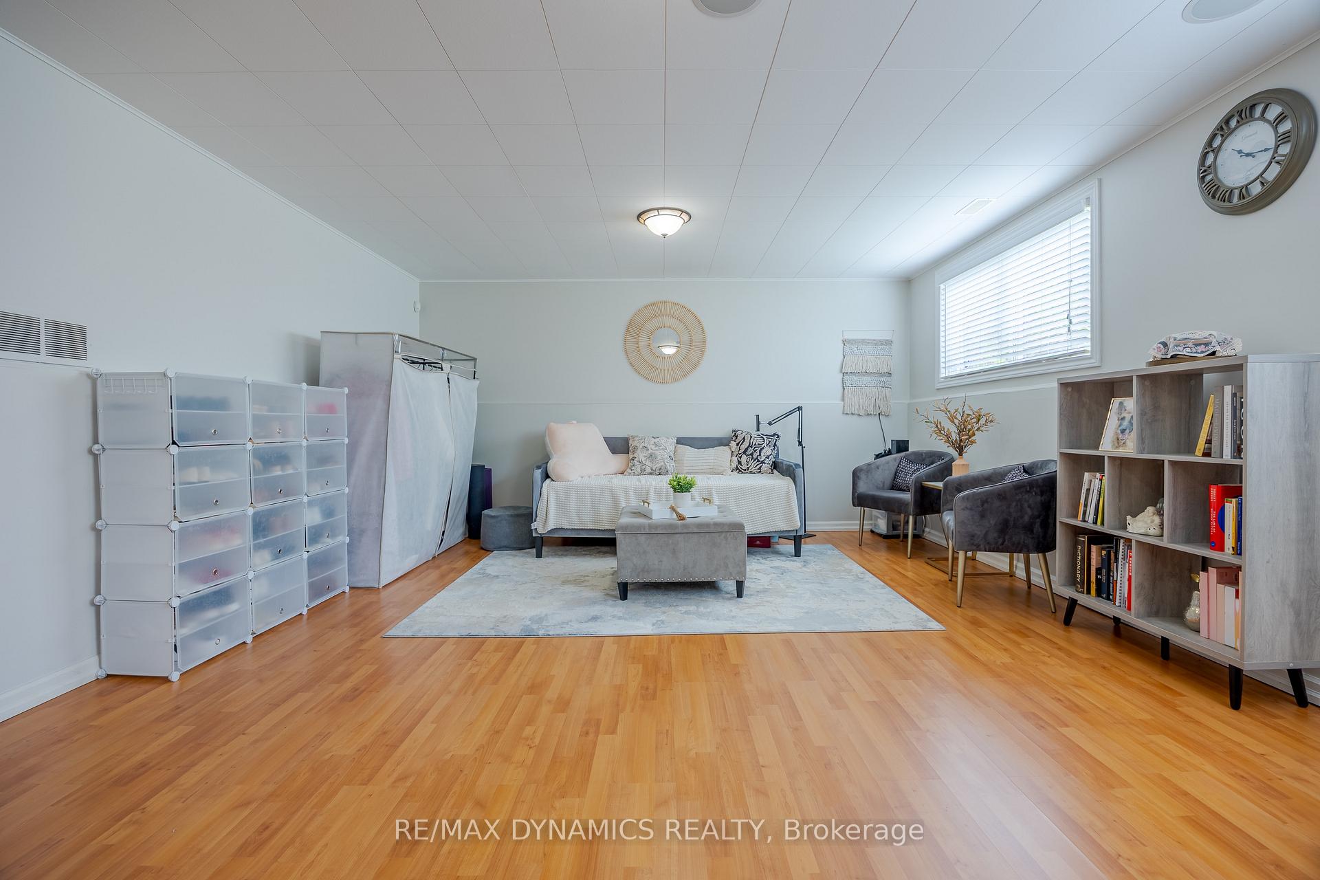 Photo 21 of 87 Rochelle Drive, St. Catharines, Bunting/Linwell — HOMEH