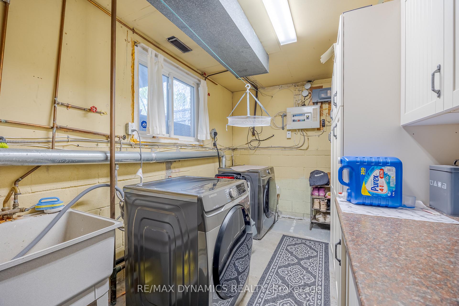 Photo 23 of 87 Rochelle Drive, St. Catharines, Bunting/Linwell — HOMEH