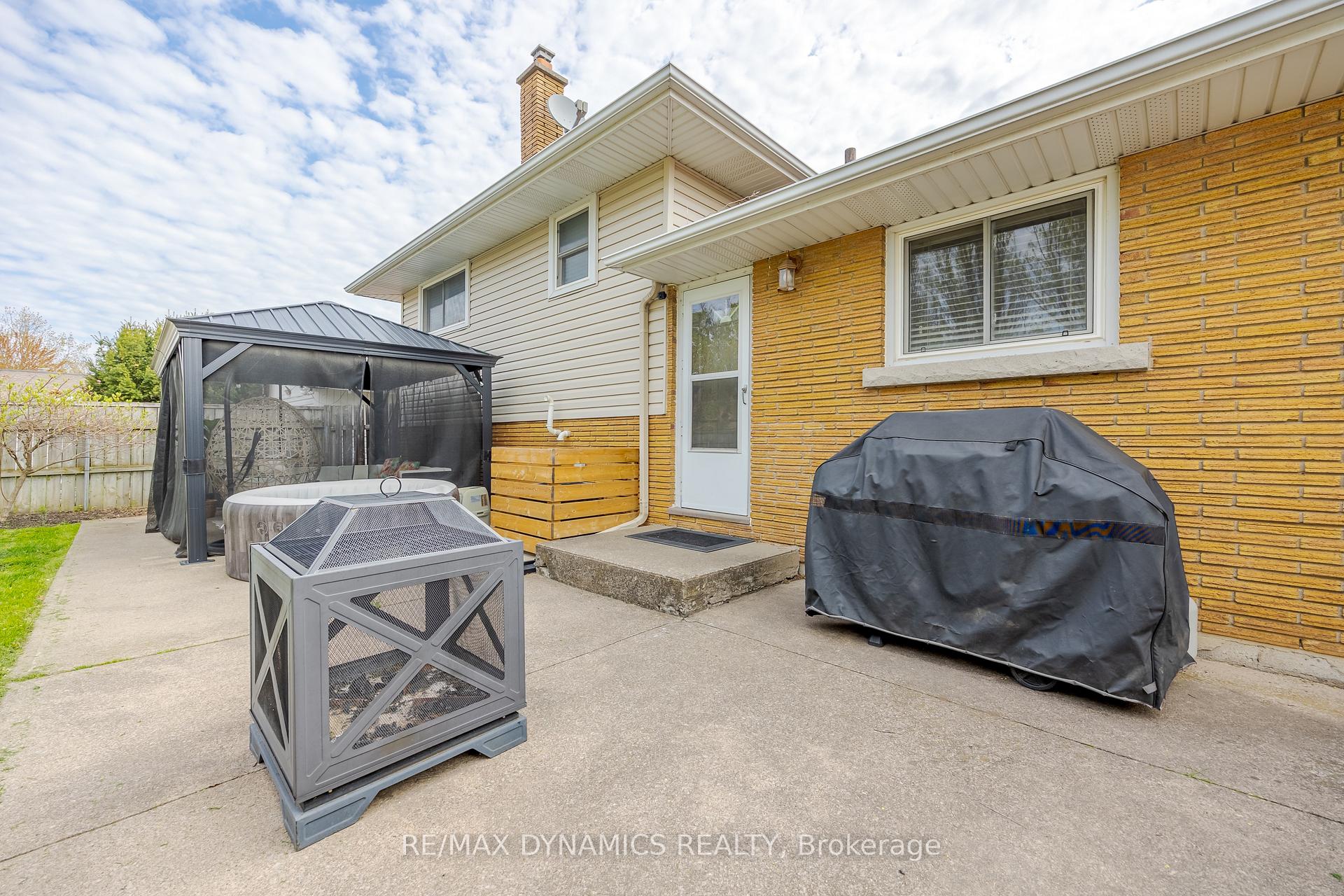 Photo 26 of 87 Rochelle Drive, St. Catharines, Bunting/Linwell — HOMEH