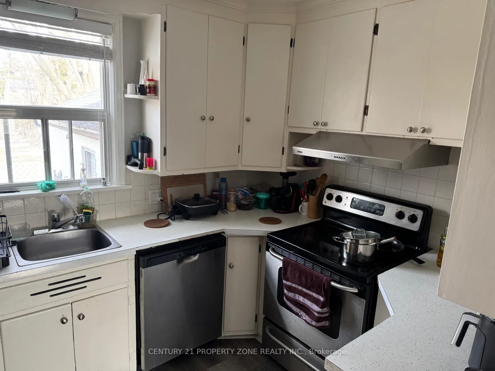 Photo 4 of 116 Elliot Street, Brampton, Sandringham-Wellington — HOMEH
