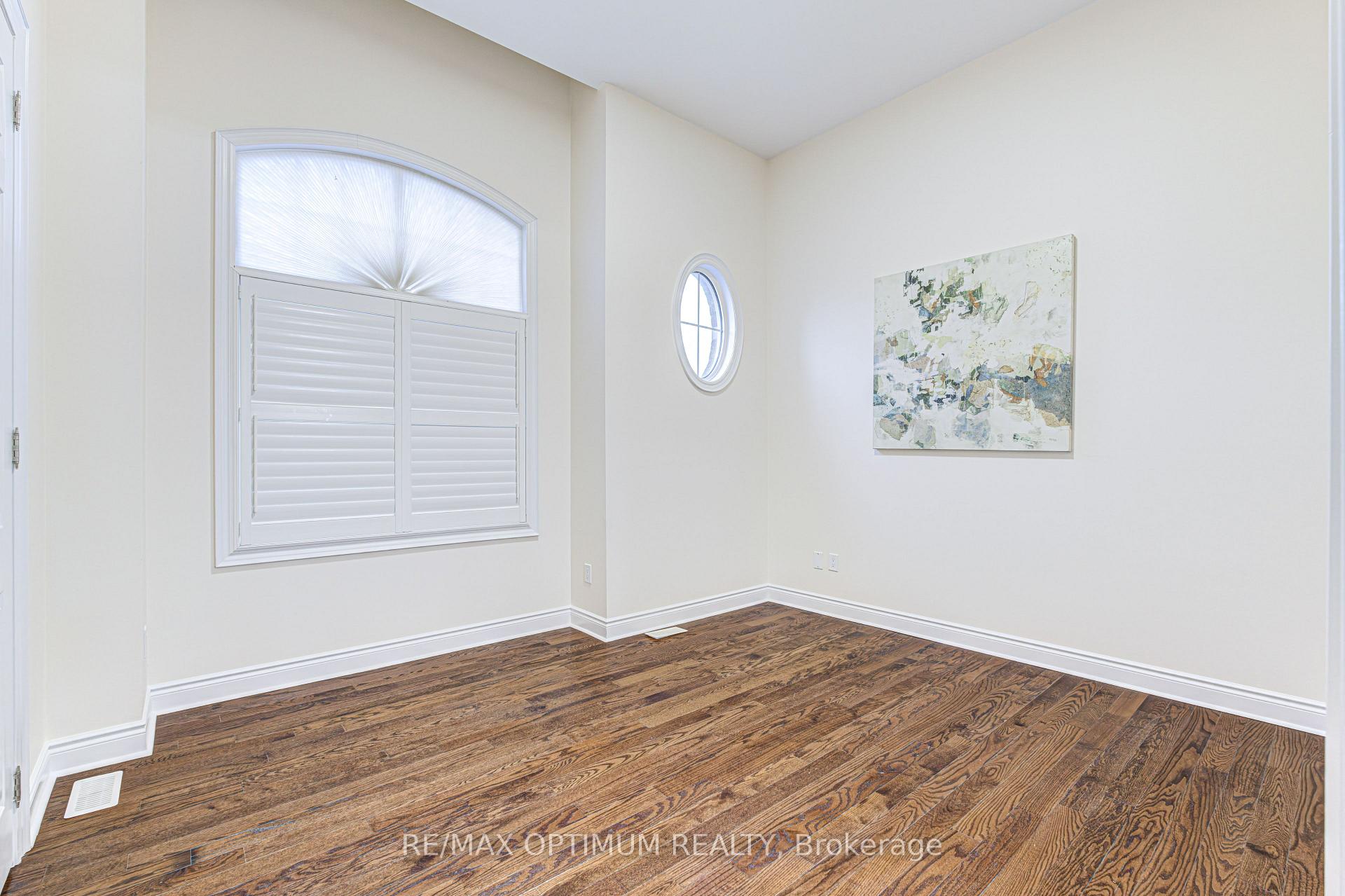 Photo 28 of 80 Royal West Drive, Brampton, Credit Valley — HOMEH