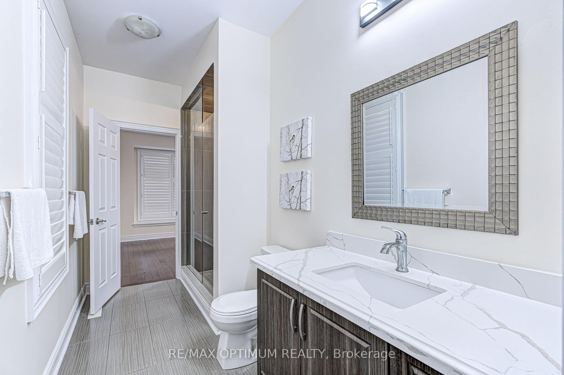Photo 34 of 80 Royal West Drive, Brampton, Credit Valley — HOMEH