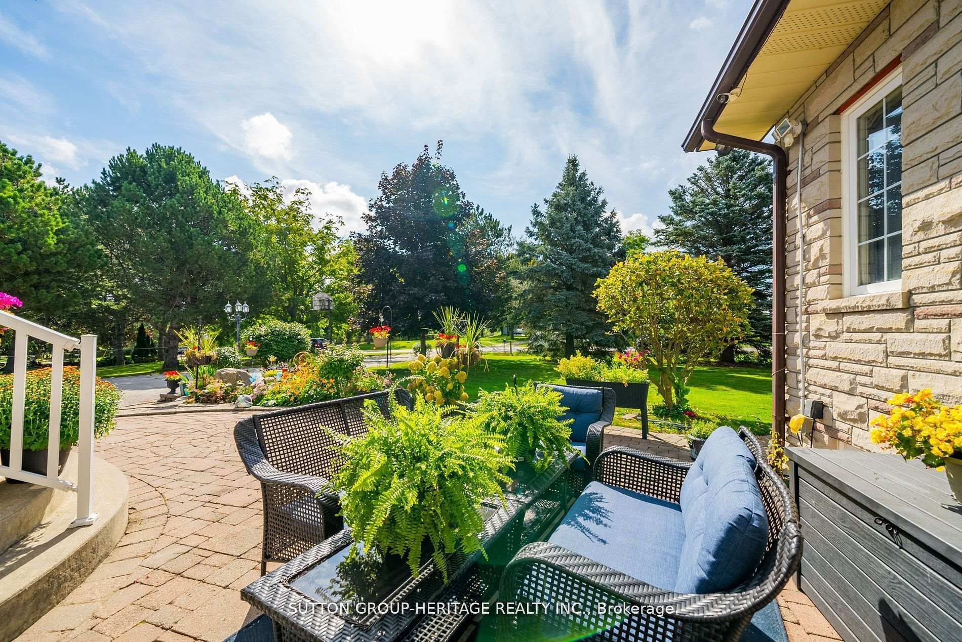Photo 3 of 3944 19th Avenue, Markham, Rural Markham — HOMEH
