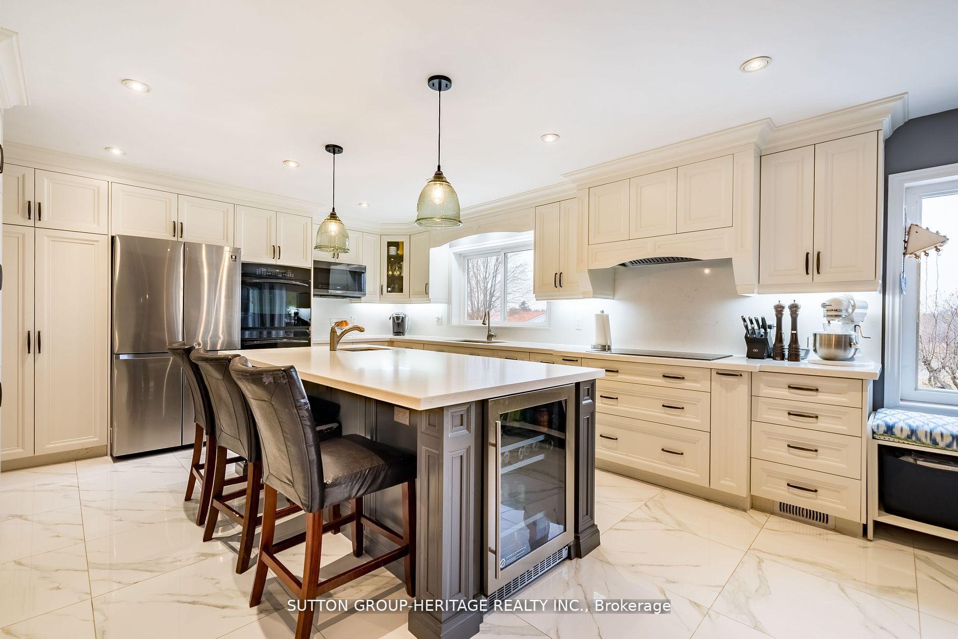 Photo 6 of 3944 19th Avenue, Markham, Rural Markham — HOMEH