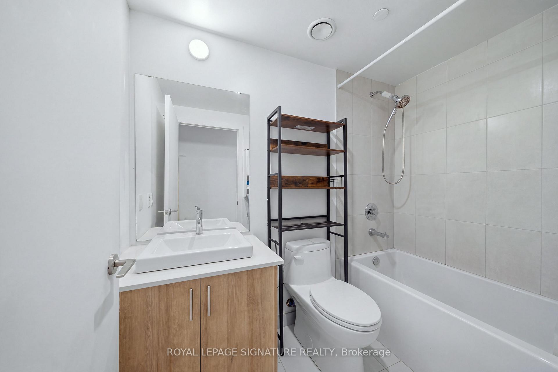 Photo 18 of Unit 406, 1195 The Queensway, Etobicoke, Islington-City Centre West — HOMEH