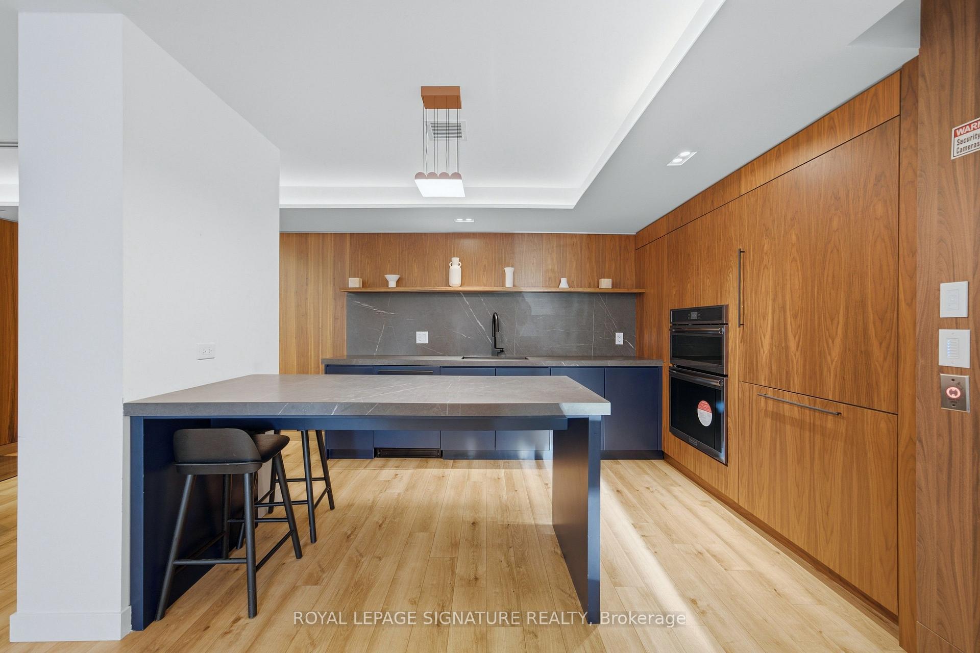 Photo 31 of Unit 406, 1195 The Queensway, Etobicoke, Islington-City Centre West — HOMEH