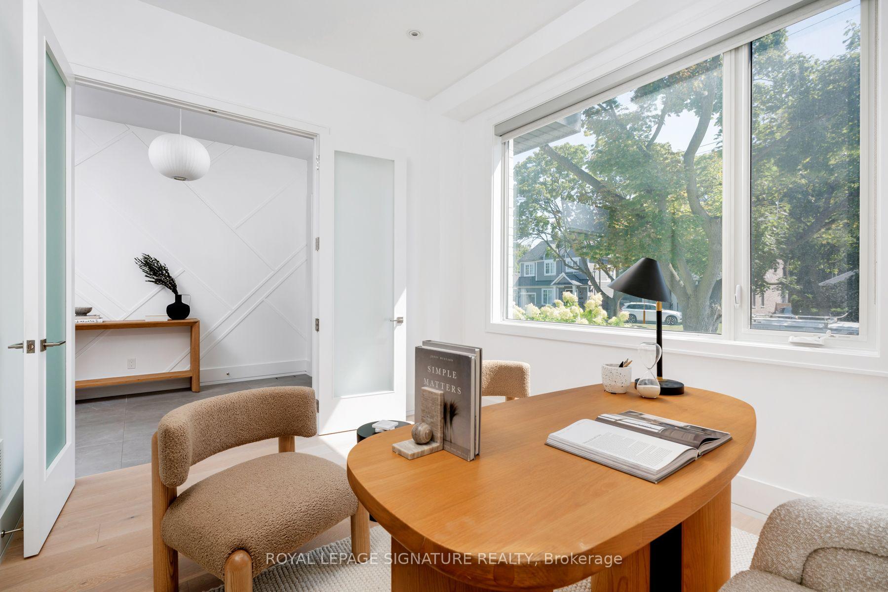 Photo 5 of 34 Edgecroft Road, Etobicoke, Stonegate-Queensway — HOMEH