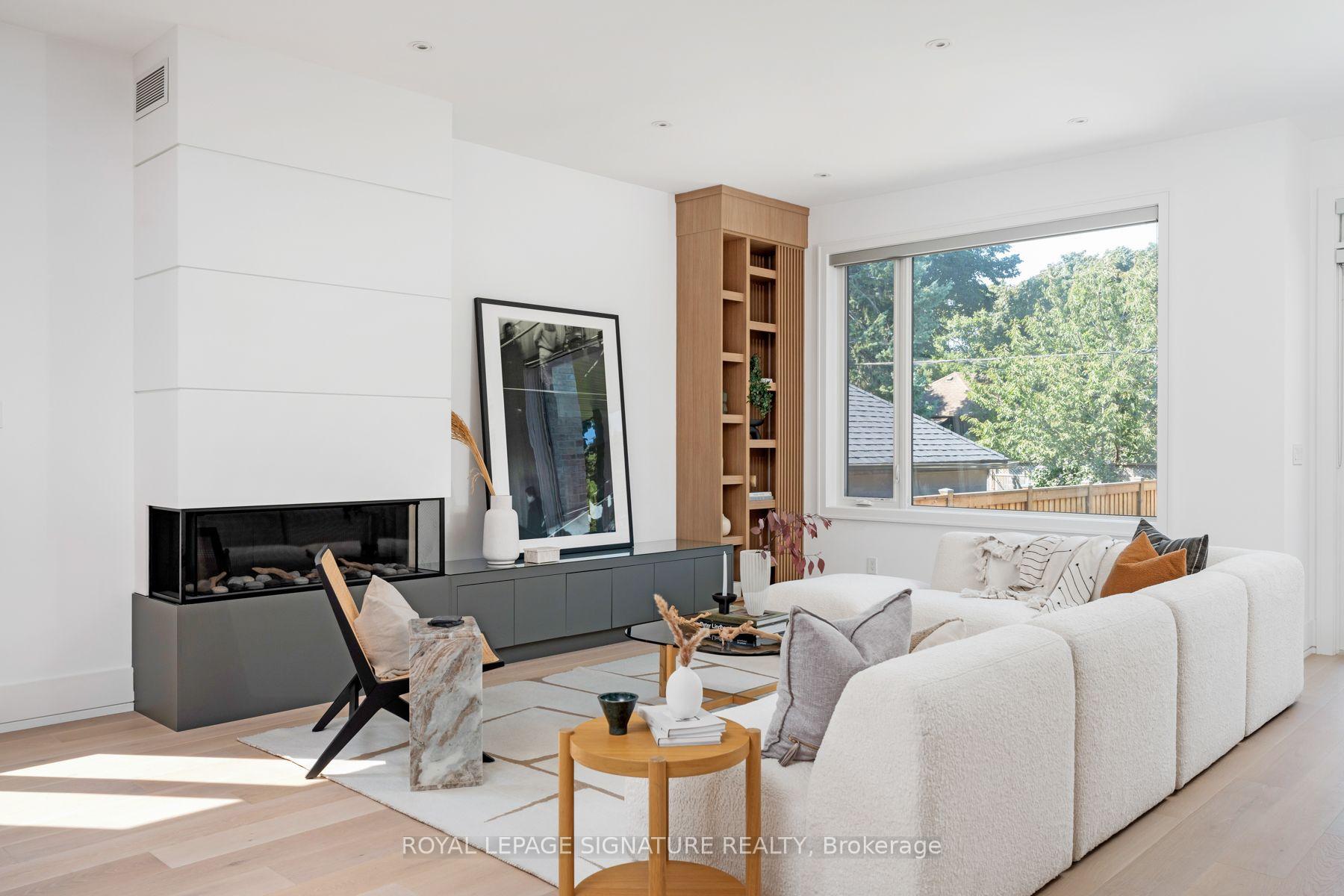 Photo 18 of 34 Edgecroft Road, Etobicoke, Stonegate-Queensway — HOMEH