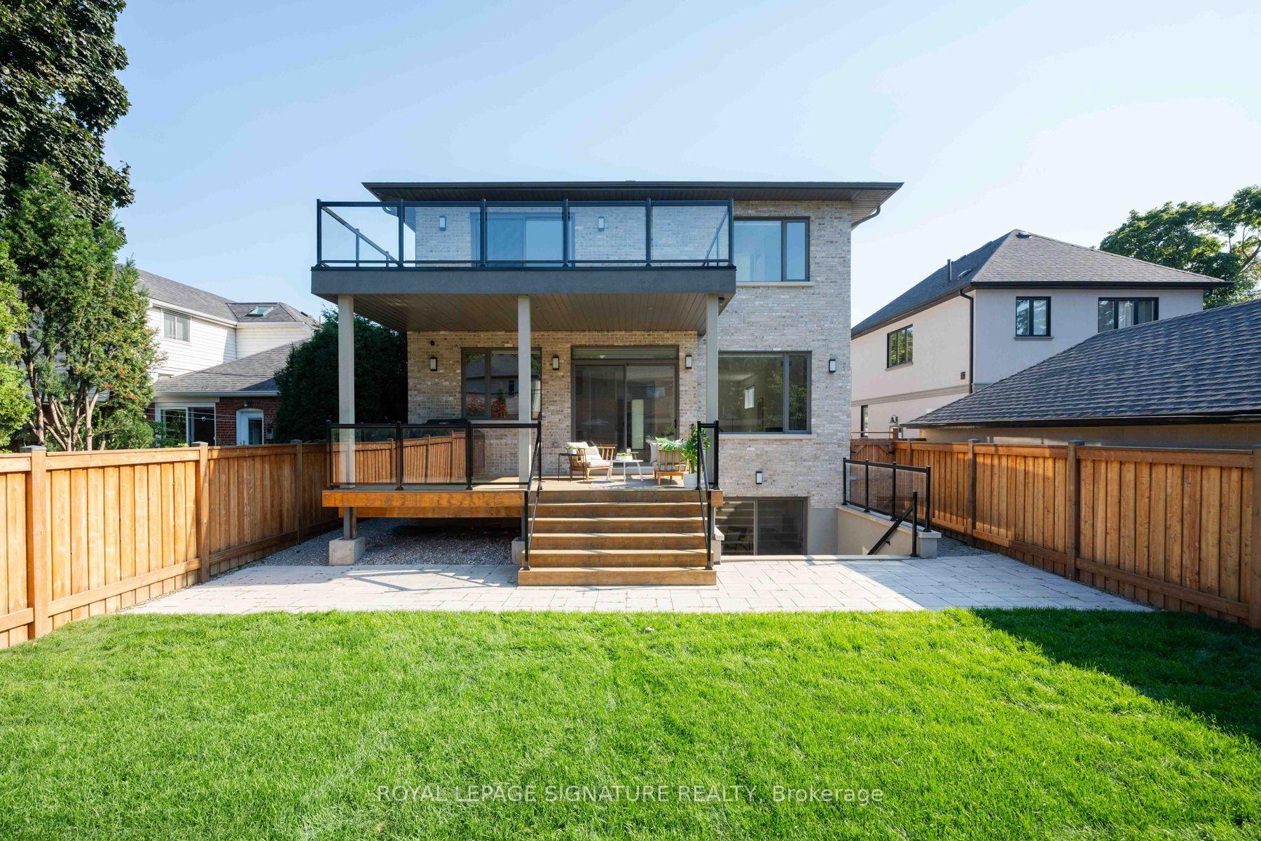 Photo 46 of 34 Edgecroft Road, Etobicoke, Stonegate-Queensway — HOMEH