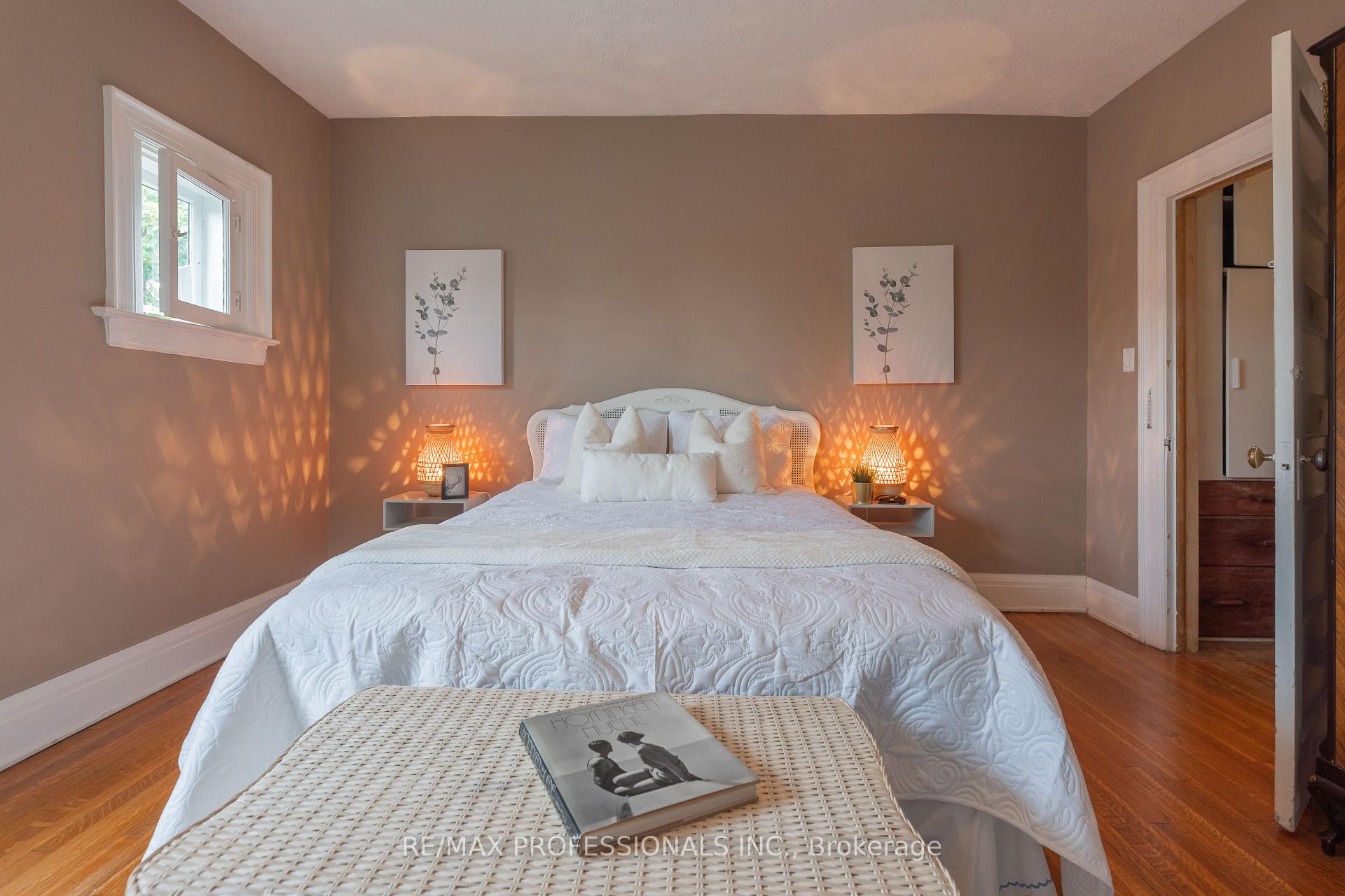 Photo 26 of 181 Garden Avenue, Toronto, Roncesvalles — HOMEH