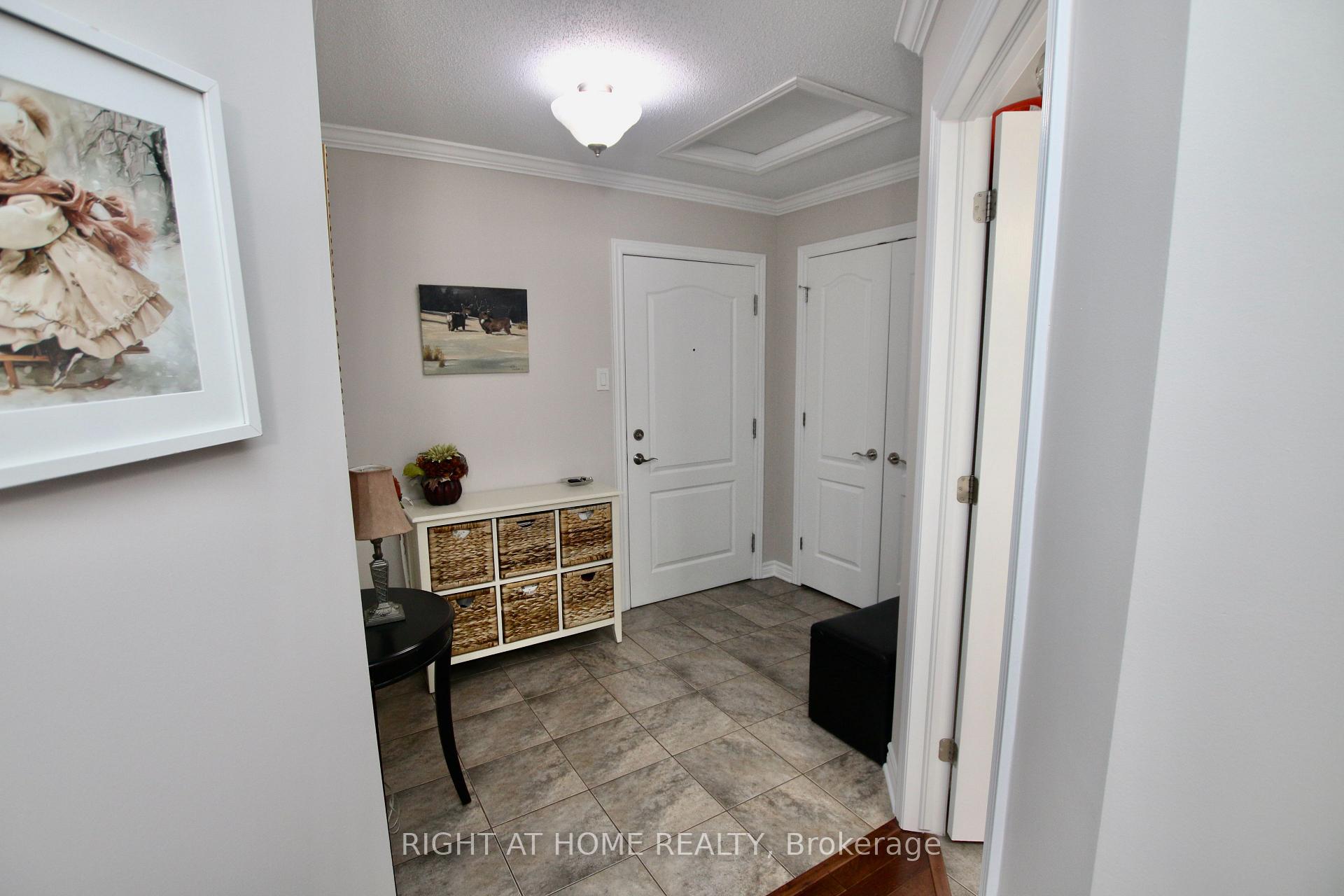 Photo 3 of Unit 301, 2 Warner Street, Russell, Village of Russell — HOMEH