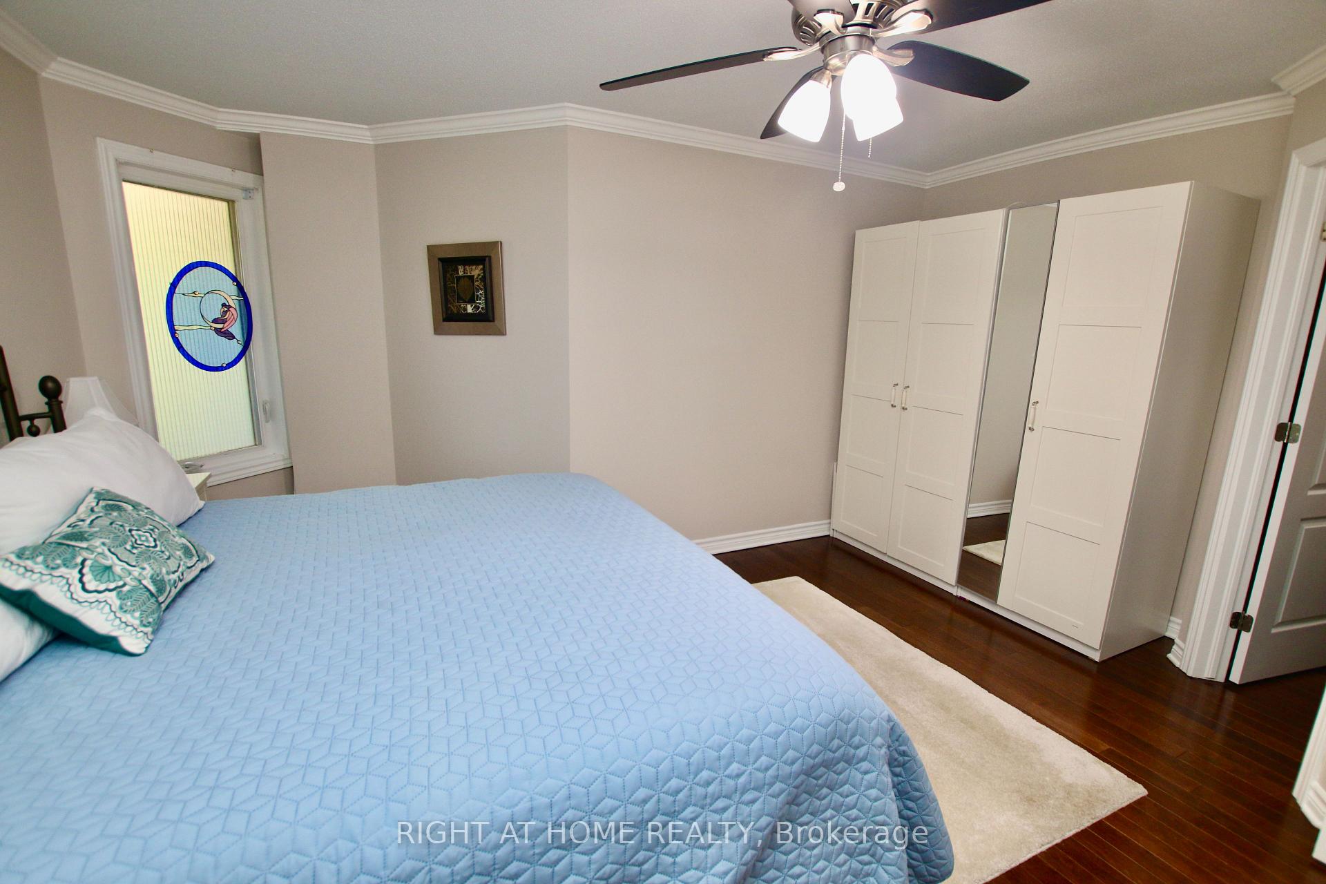 Photo 11 of Unit 301, 2 Warner Street, Russell, Village of Russell — HOMEH