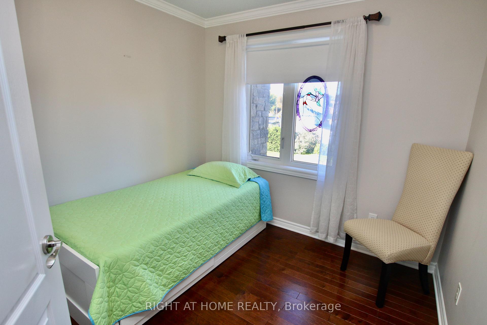 Photo 14 of Unit 301, 2 Warner Street, Russell, Village of Russell — HOMEH