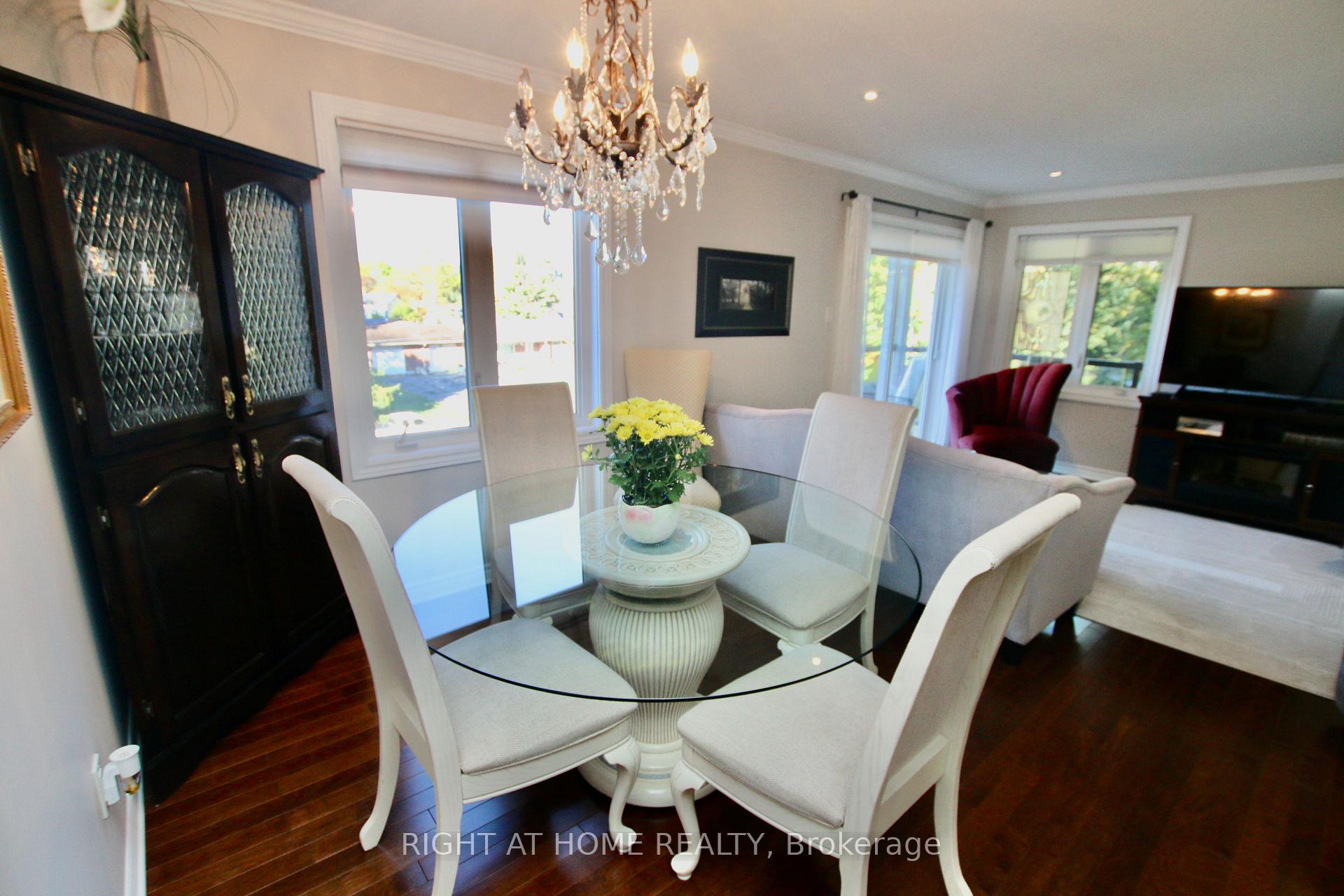 Photo 17 of Unit 301, 2 Warner Street, Russell, Village of Russell — HOMEH