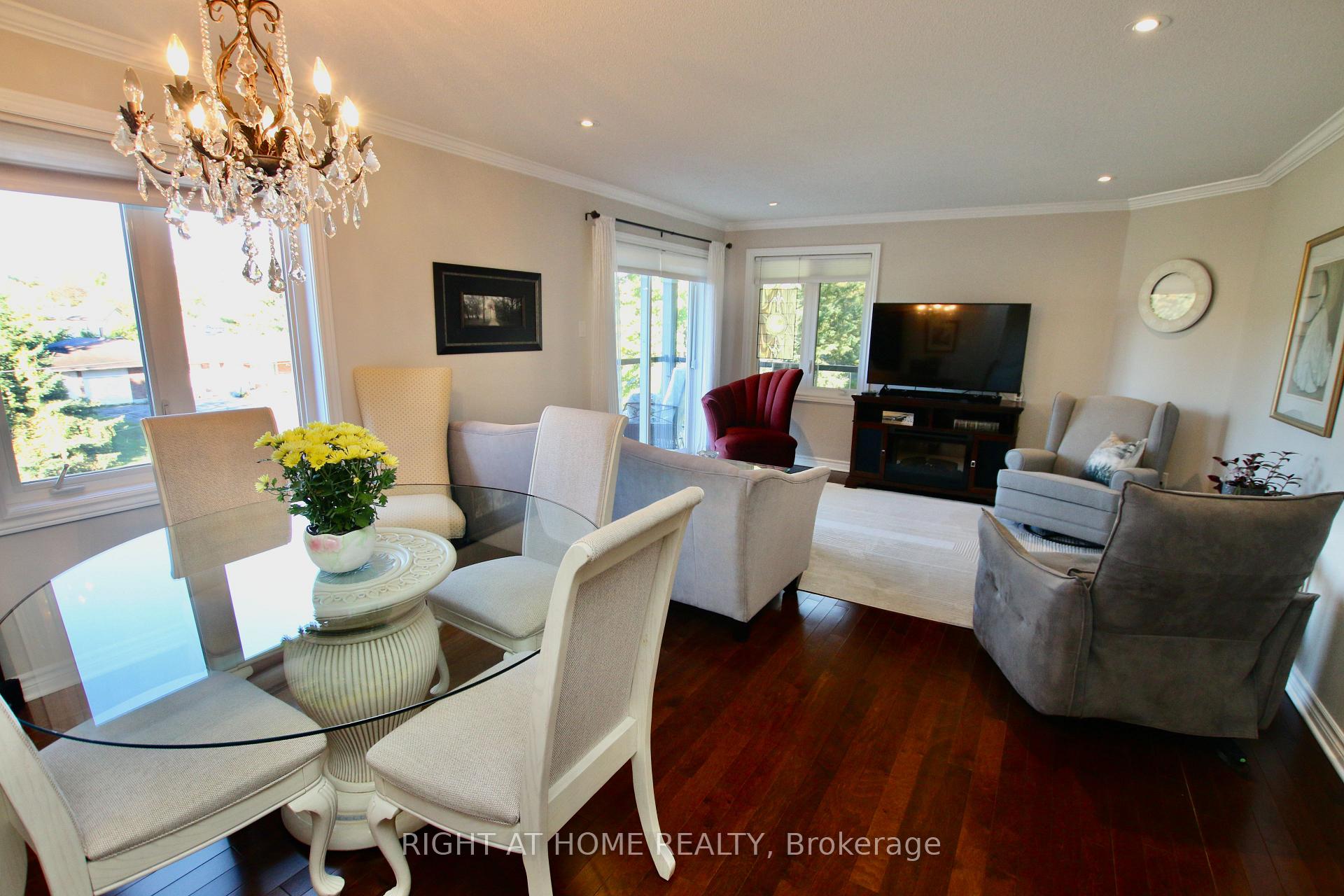 Photo 19 of Unit 301, 2 Warner Street, Russell, Village of Russell — HOMEH