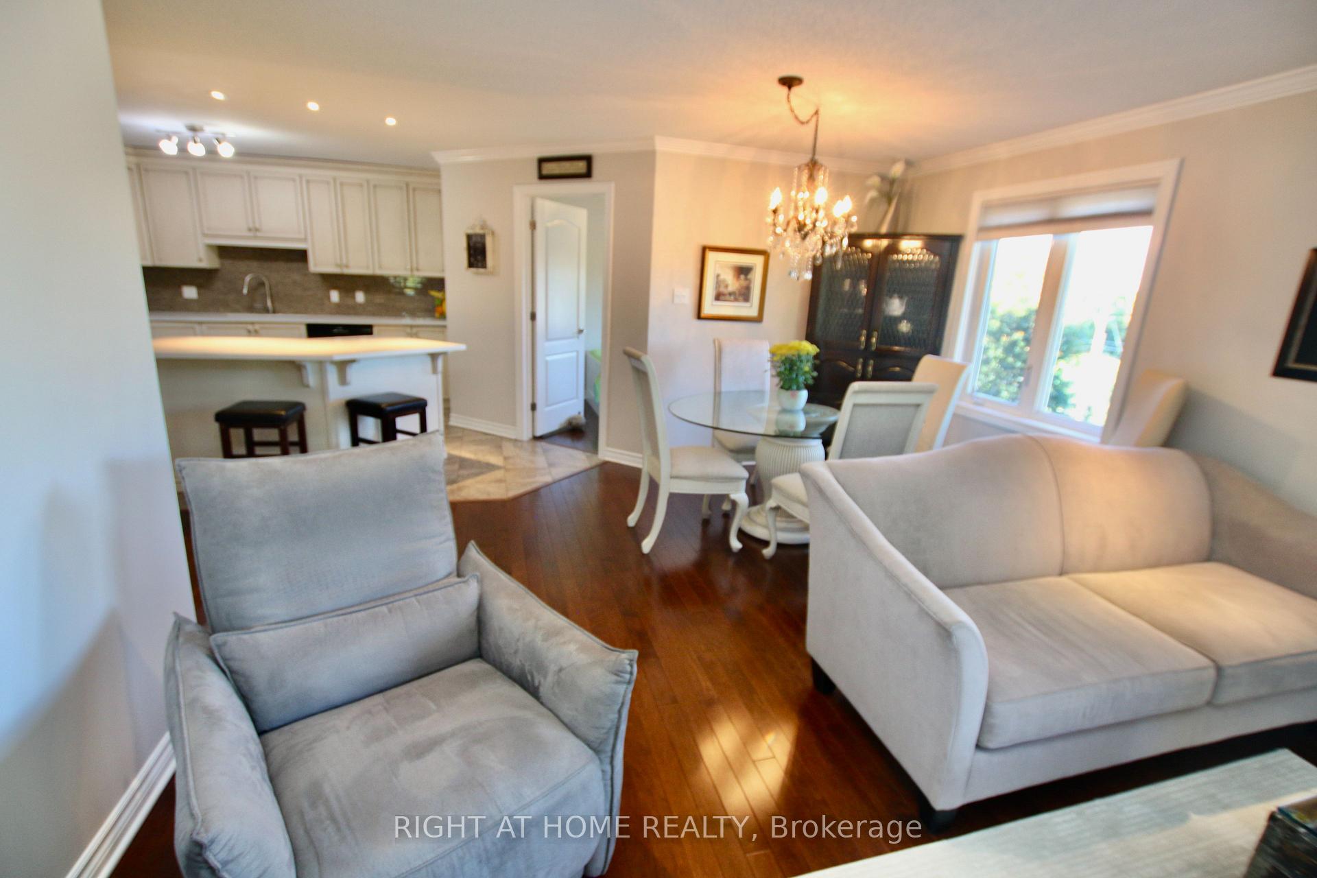 Photo 21 of Unit 301, 2 Warner Street, Russell, Village of Russell — HOMEH