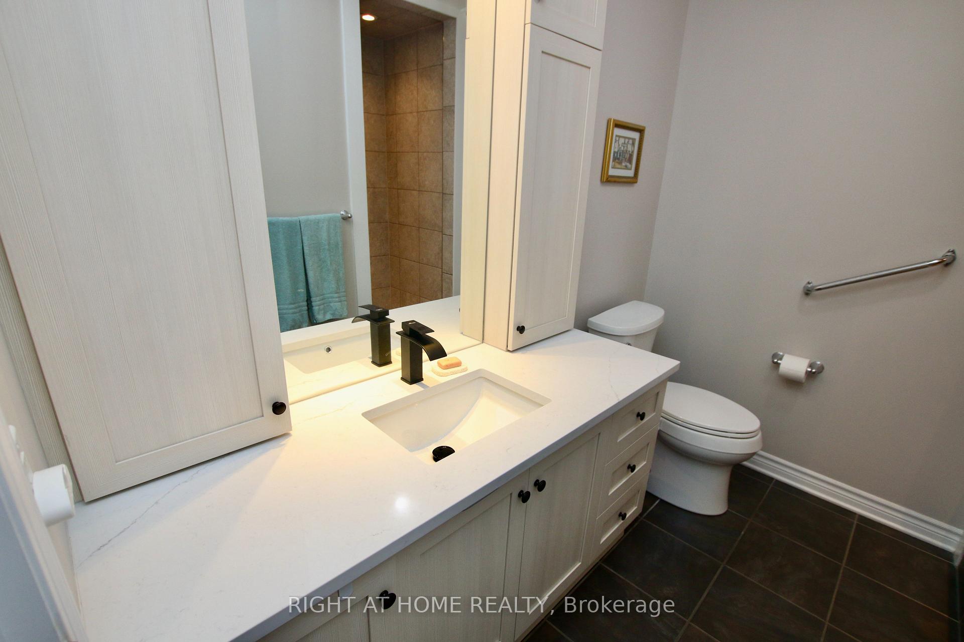 Photo 29 of Unit 301, 2 Warner Street, Russell, Village of Russell — HOMEH