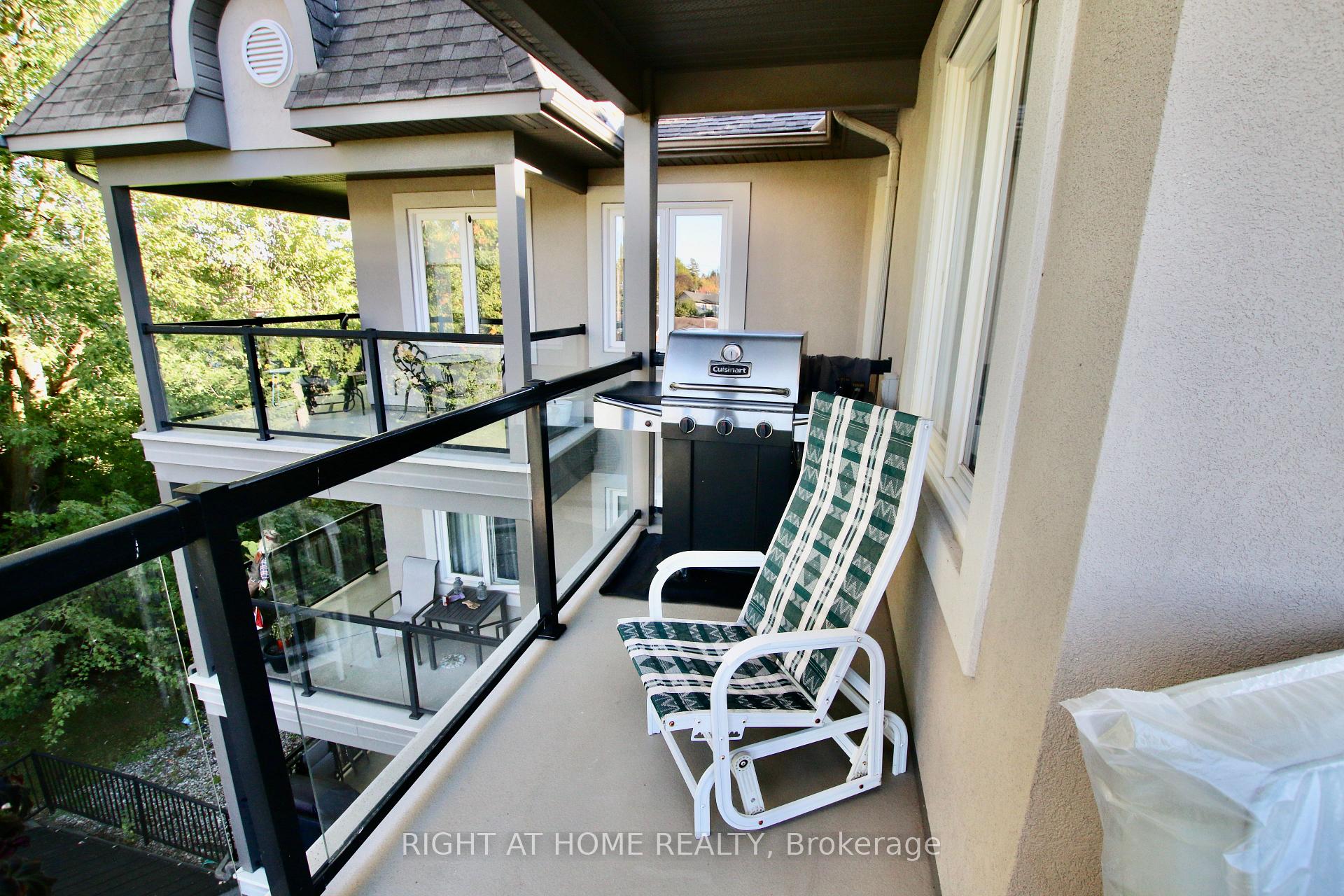 Photo 32 of Unit 301, 2 Warner Street, Russell, Village of Russell — HOMEH