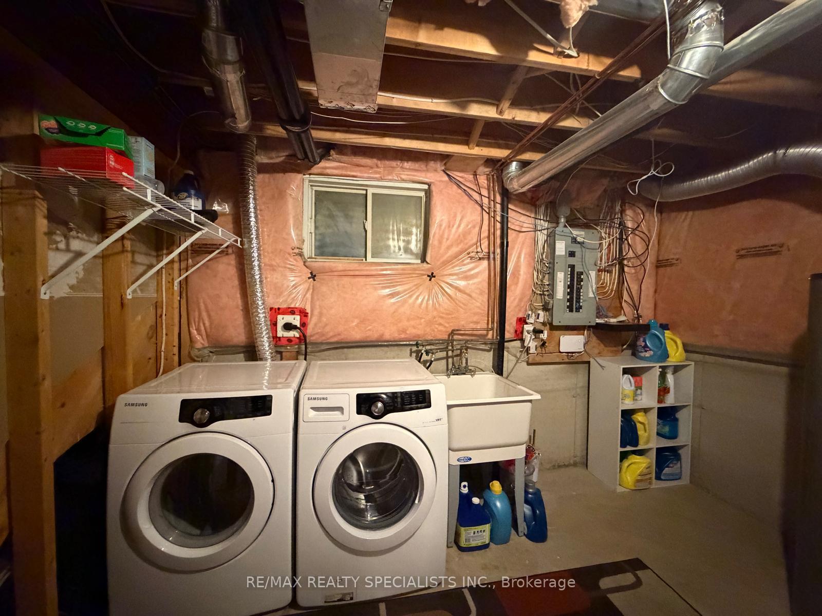 Photo 18 of 14 Viceroy Crescent, Brampton, Northwest Sandalwood Parkway — HOMEH