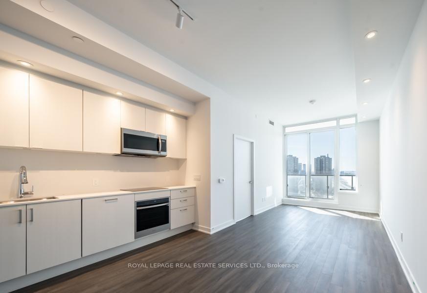 Photo 4 of Unit 3511, 1928 Lake Shore Boulevard W, Toronto, High Park-Swansea — HOMEH