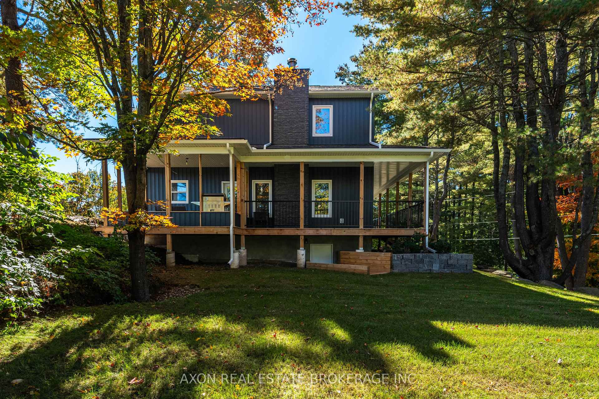 Photo 4 of 1022 Briscoe Bay Lane, Frontenac, Frontenac South — HOMEH