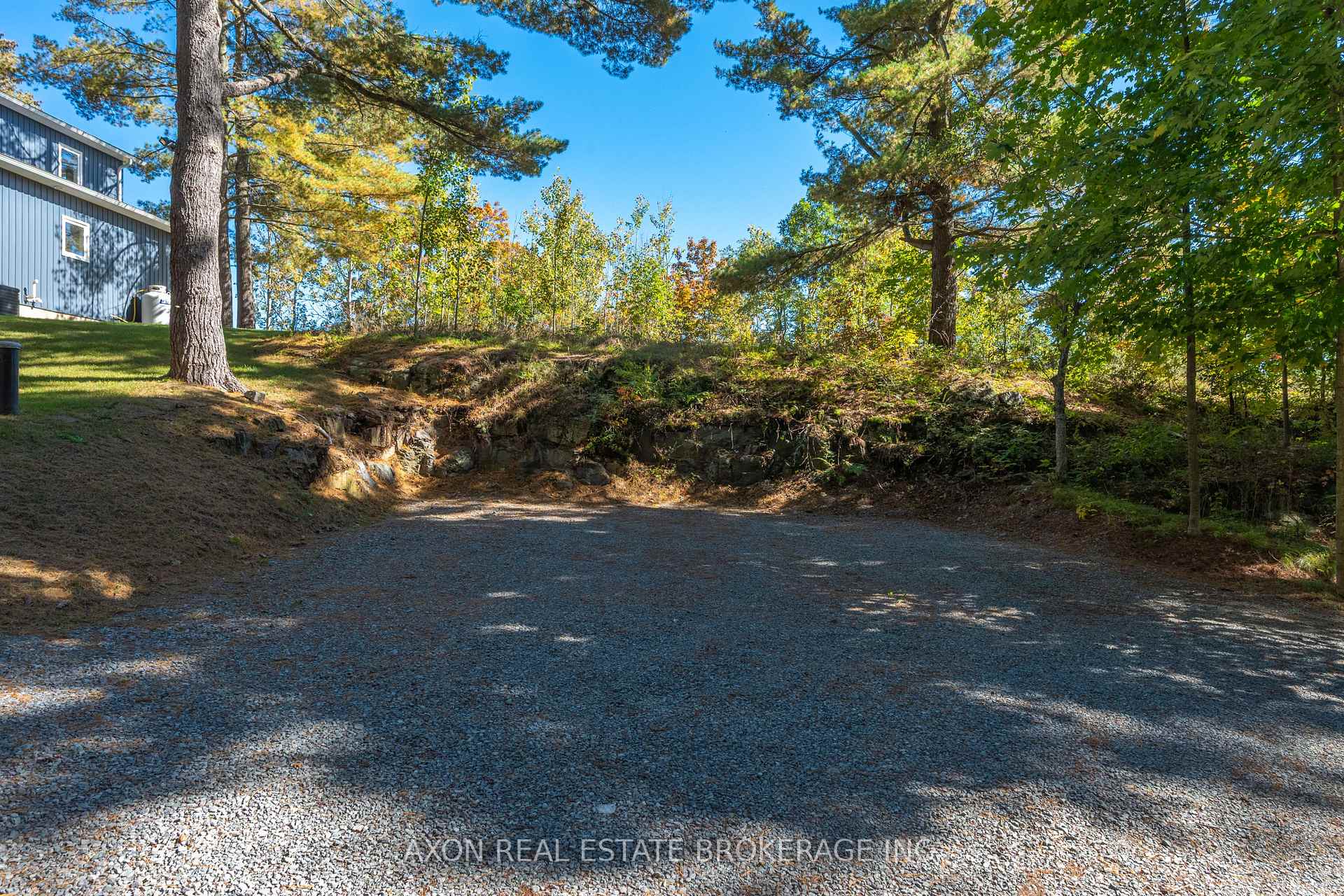 Photo 8 of 1022 Briscoe Bay Lane, Frontenac, Frontenac South — HOMEH