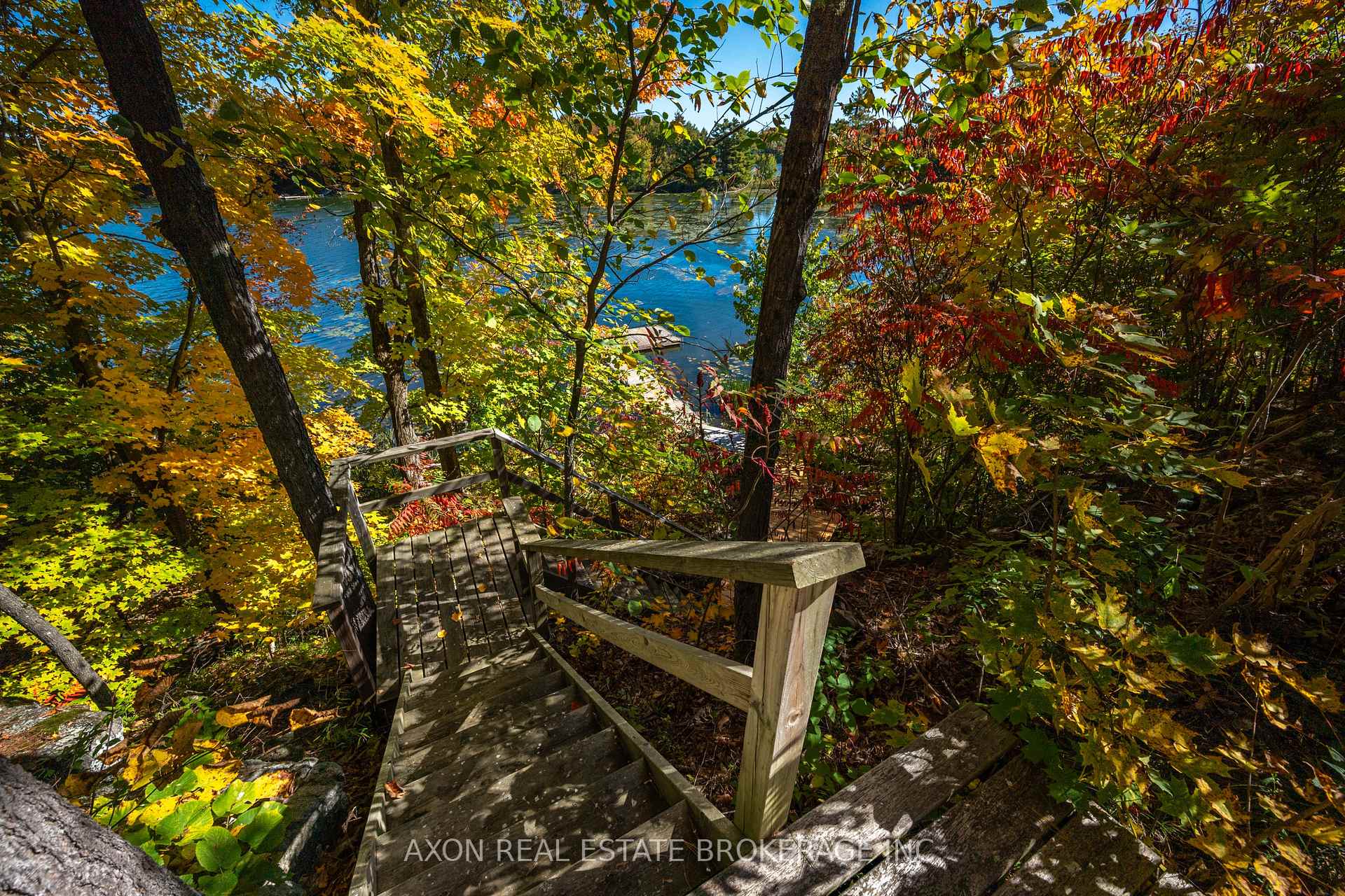 Photo 14 of 1022 Briscoe Bay Lane, Frontenac, Frontenac South — HOMEH