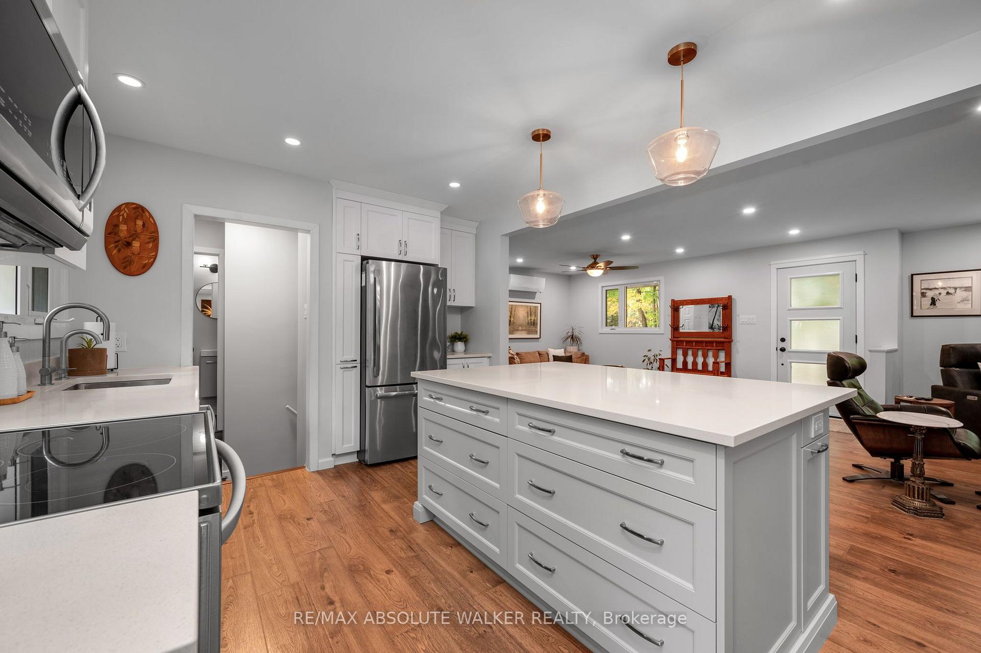 Photo 10 of 1679 Century Road E, Ottawa, Manotick South to Roger Stevens — HOMEH