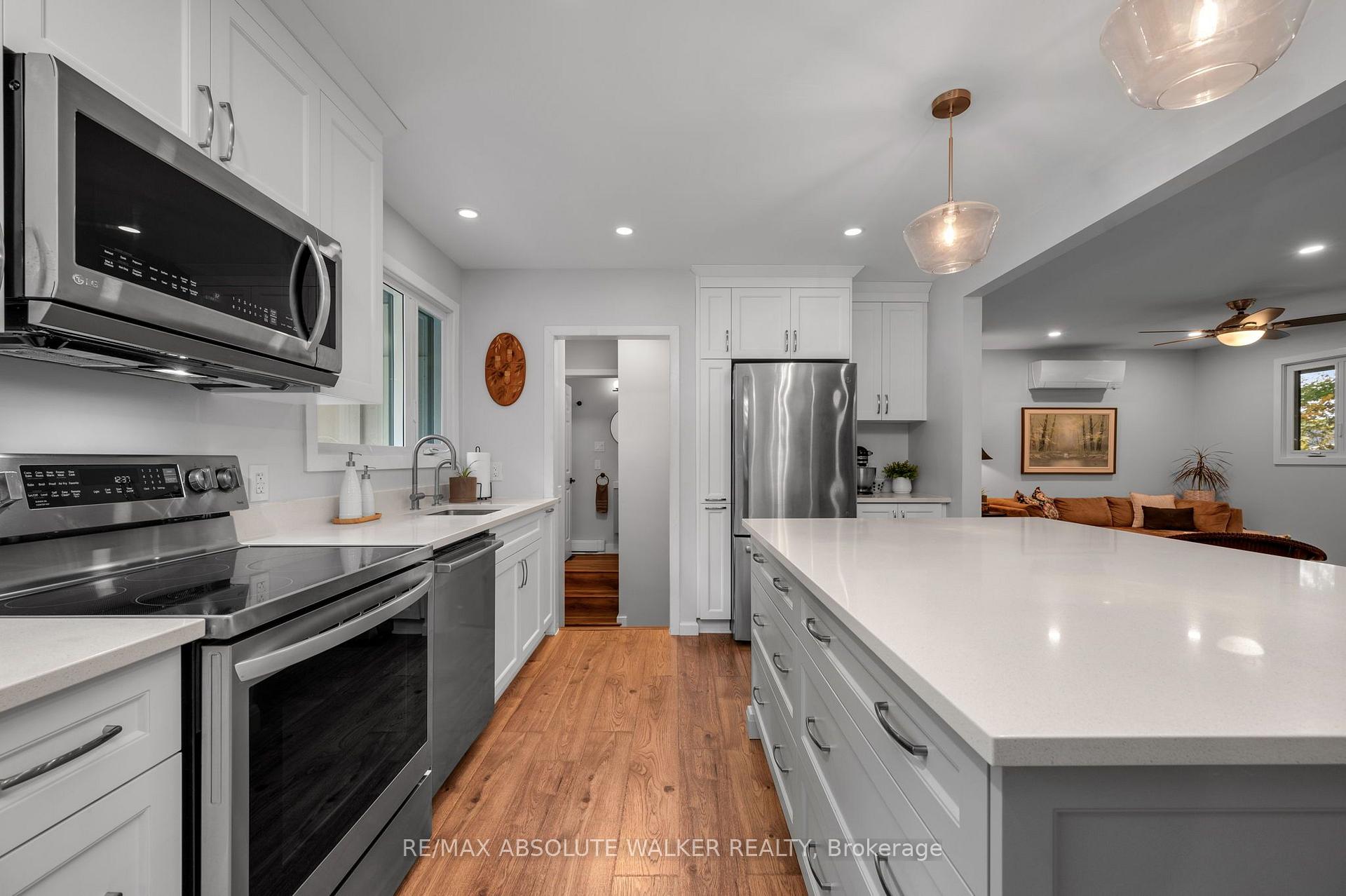 Photo 11 of 1679 Century Road E, Ottawa, Manotick South to Roger Stevens — HOMEH