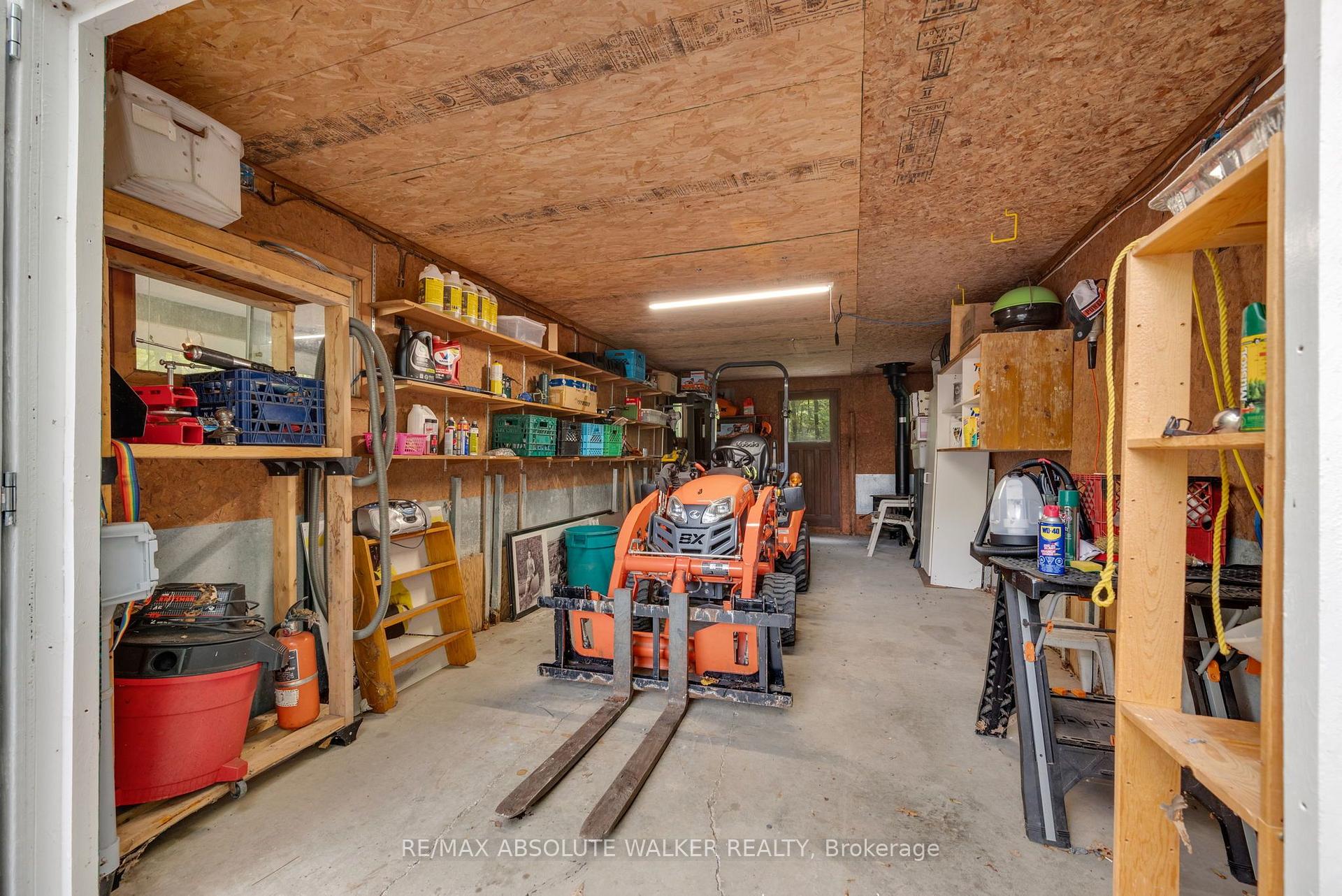 Photo 32 of 1679 Century Road E, Ottawa, Manotick South to Roger Stevens — HOMEH