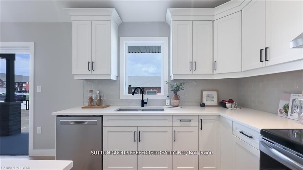 Photo 8 of 230 Beech Street, Central Huron, Clinton — HOMEH