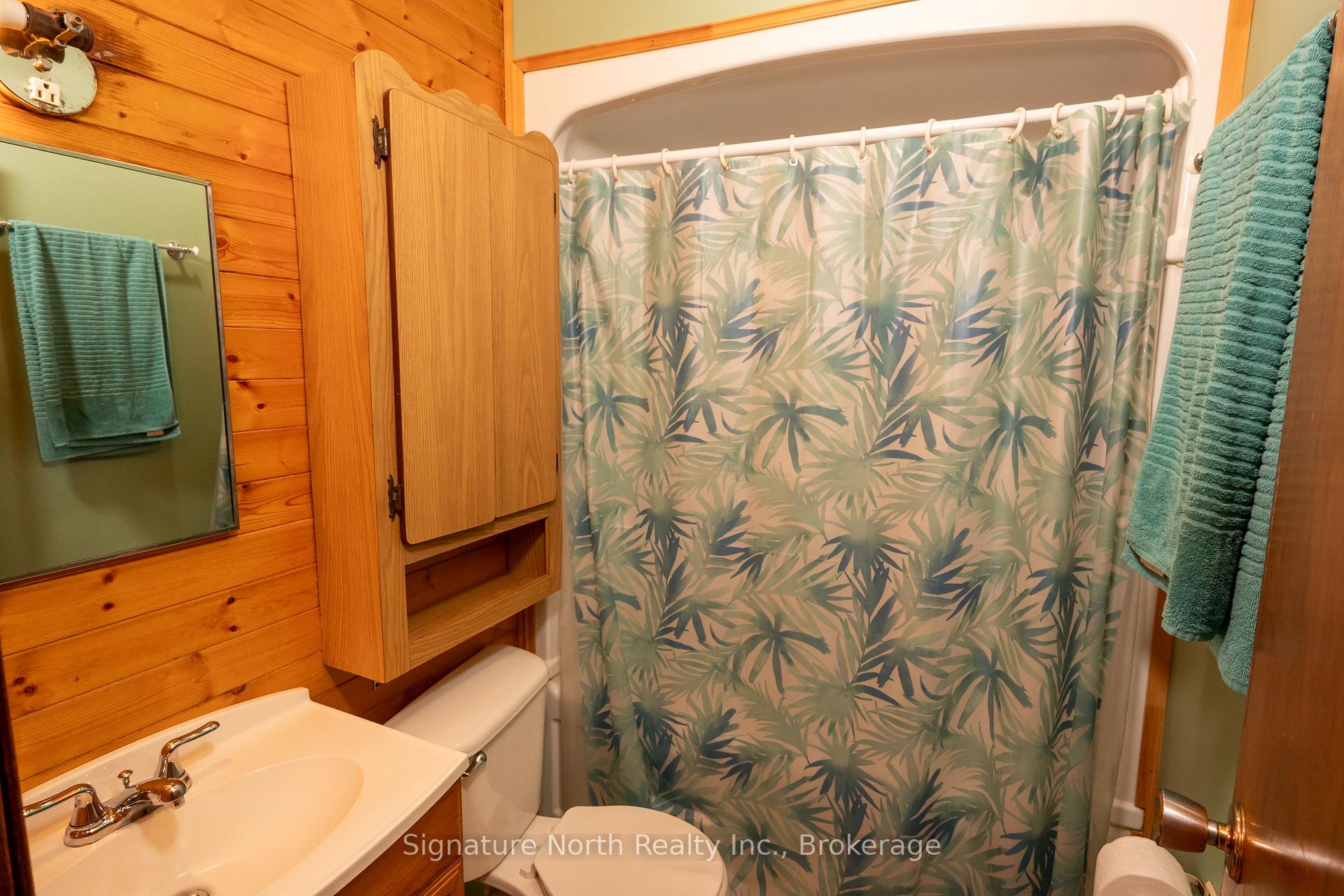 Photo 19 of 414 Northern Avenue, Thunder Bay, East End — HOMEH