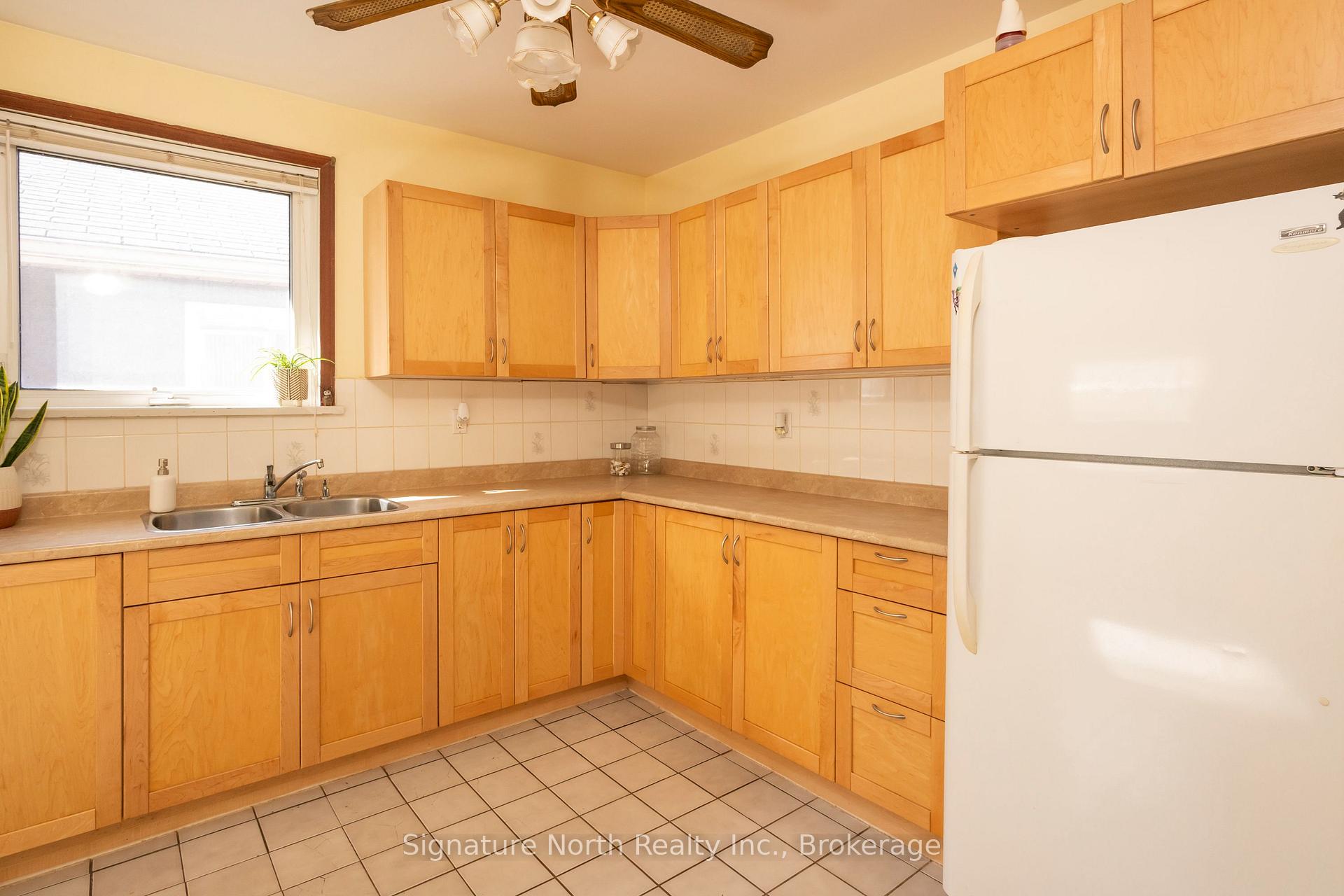 Photo 20 of 414 Northern Avenue, Thunder Bay, East End — HOMEH