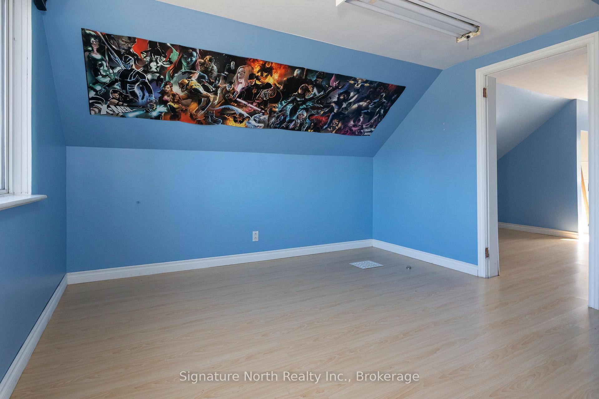 Photo 33 of 414 Northern Avenue, Thunder Bay, East End — HOMEH