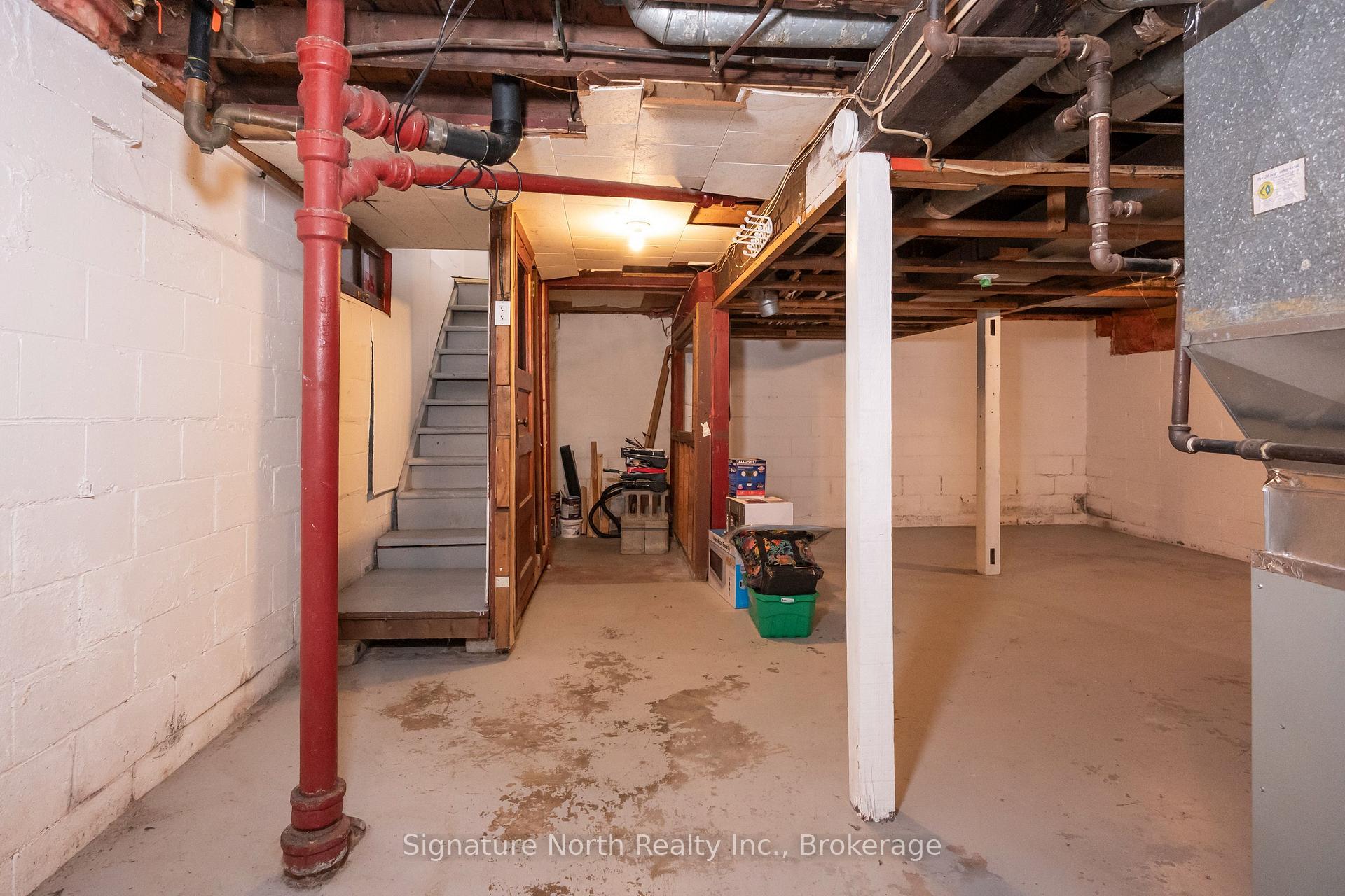 Photo 37 of 414 Northern Avenue, Thunder Bay, East End — HOMEH