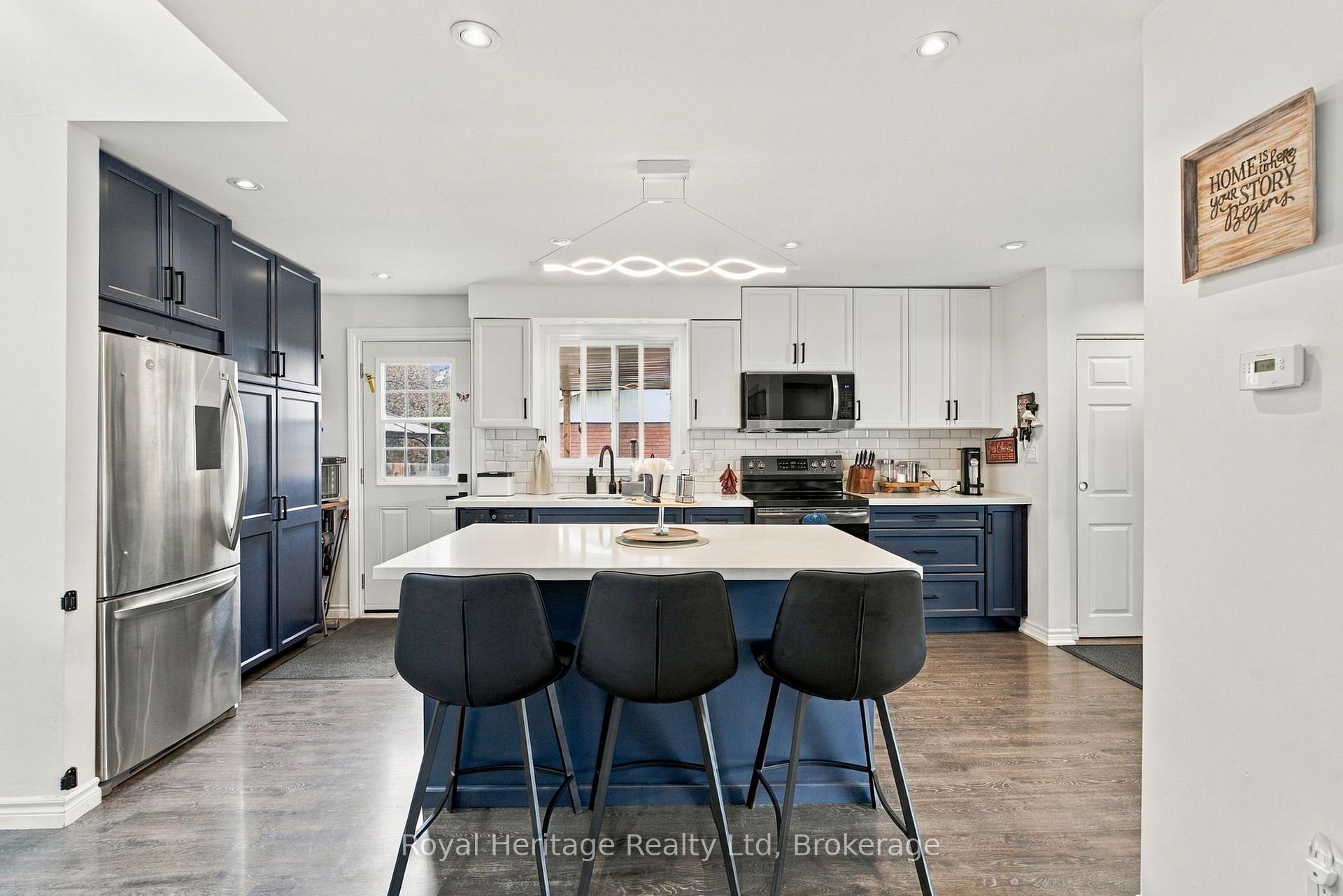 Photo 11 of 474 Adelaide Avenue E, Oshawa, O'Neill — HOMEH