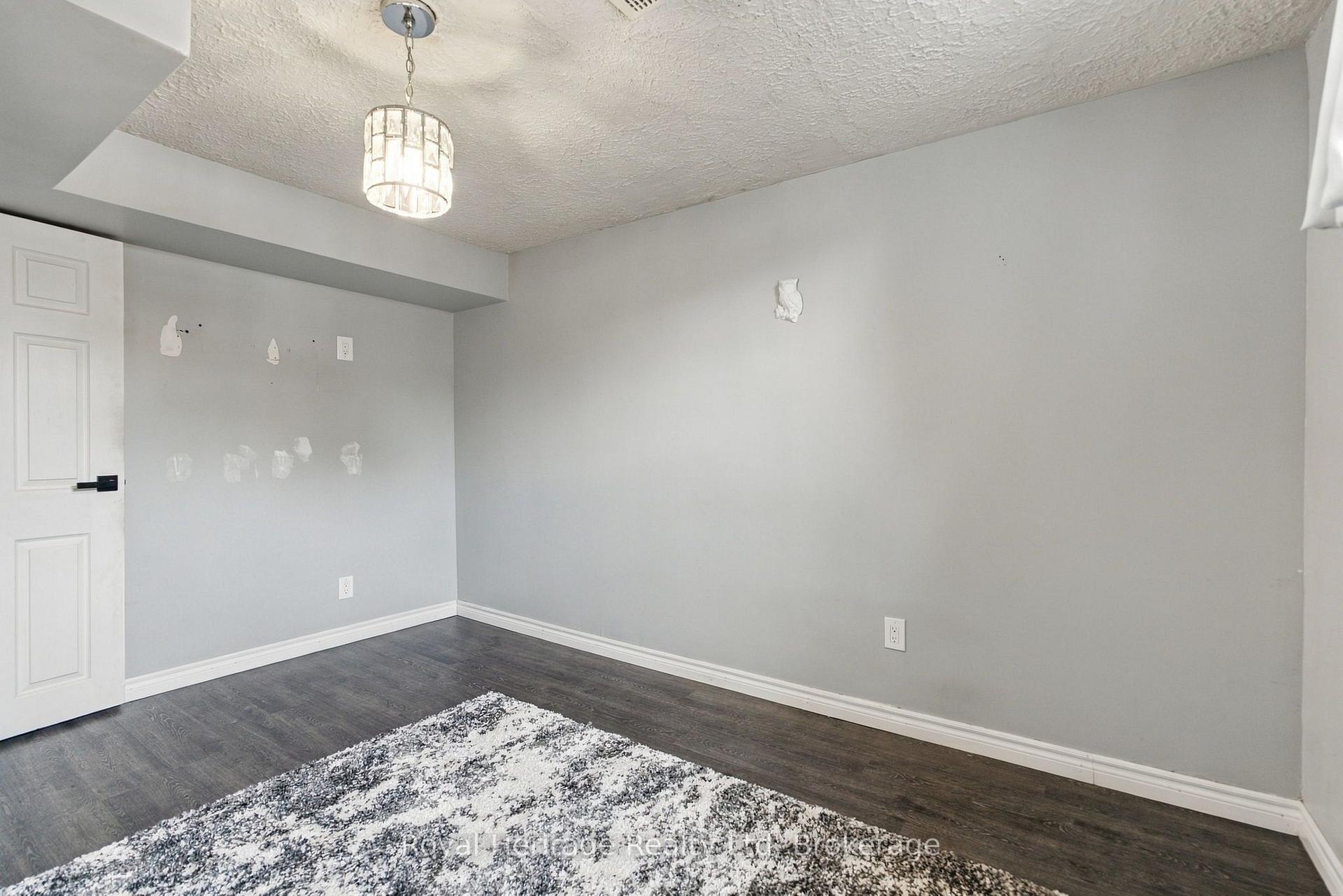 Photo 33 of 474 Adelaide Avenue E, Oshawa, O'Neill — HOMEH