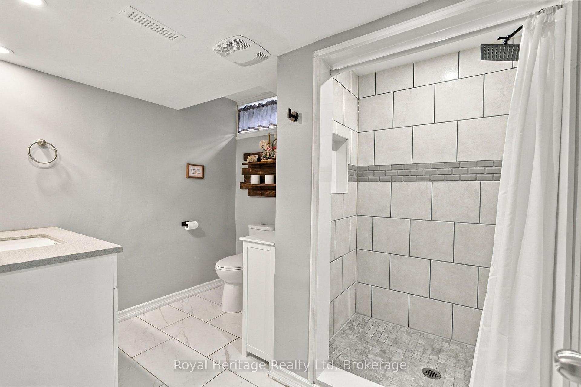 Photo 39 of 474 Adelaide Avenue E, Oshawa, O'Neill — HOMEH