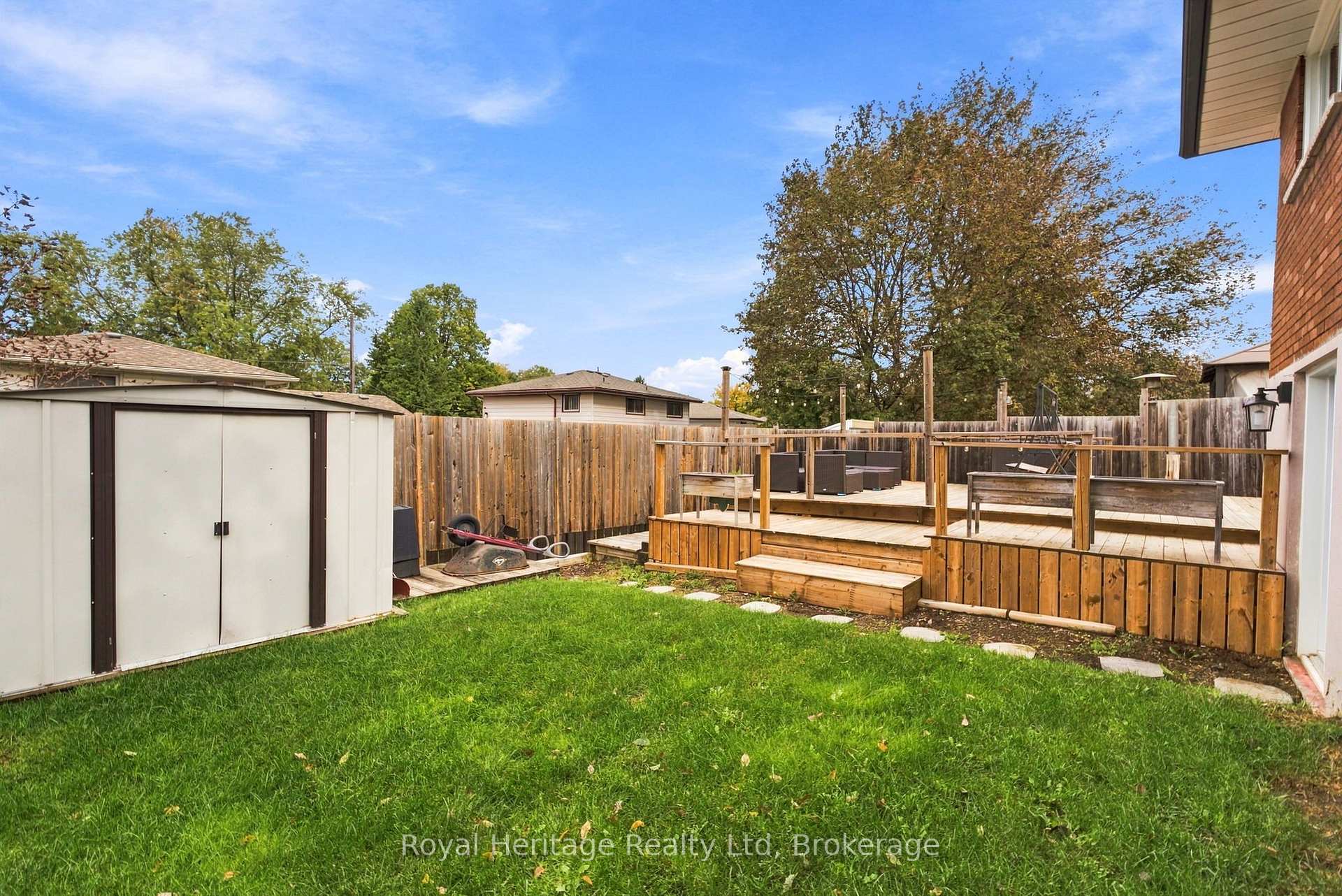 Photo 48 of 474 Adelaide Avenue E, Oshawa, O'Neill — HOMEH