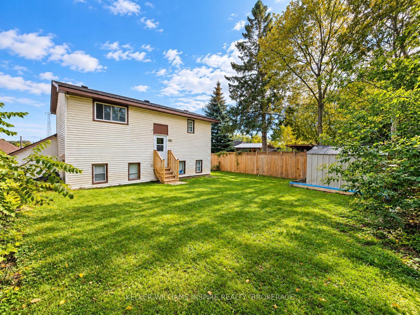 Photo 7 of 52 Wallbridge Crescent, Belleville, Belleville Ward — HOMEH