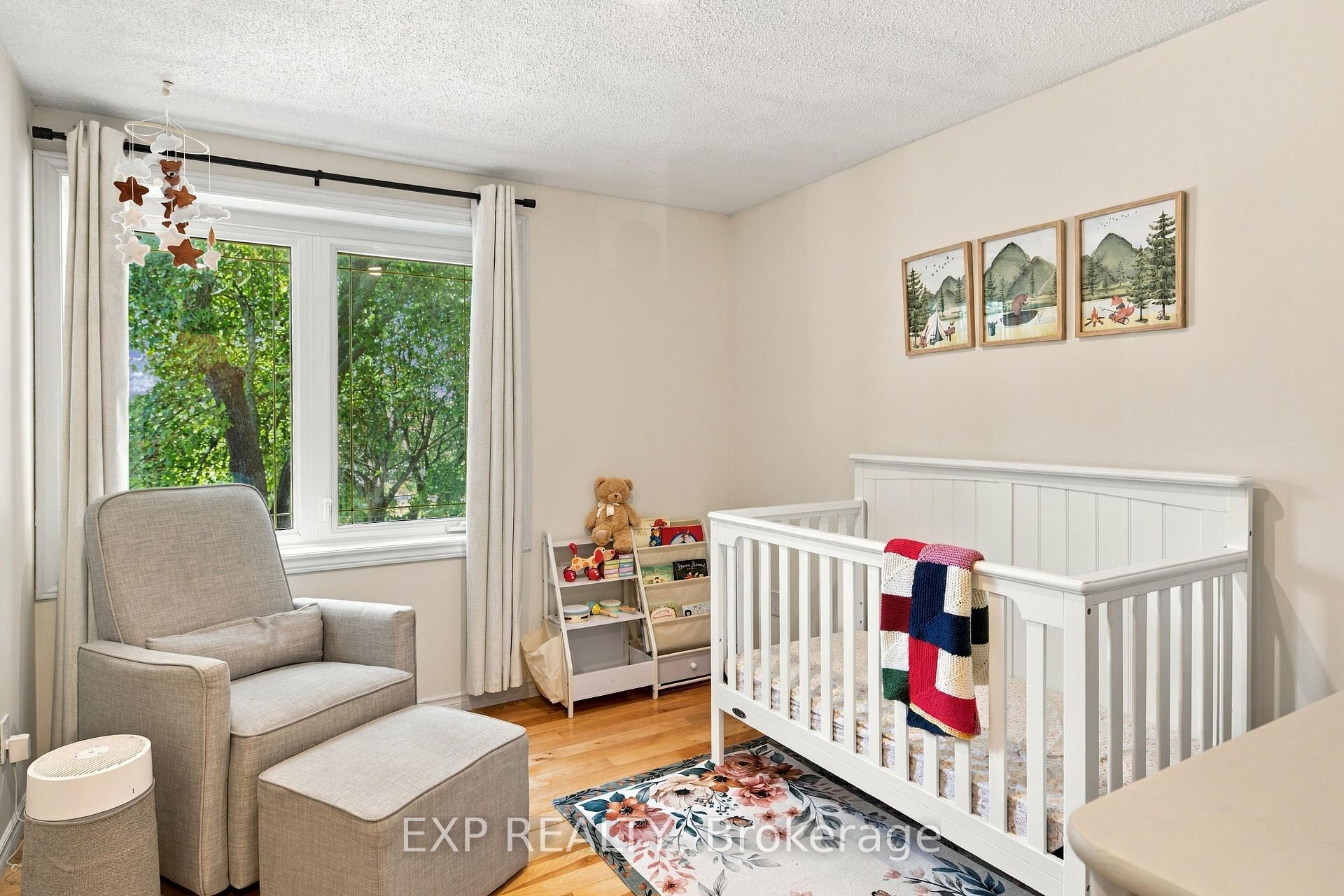 Photo 15 of 178 Laurentian Drive, Waterloo, Laurentian Hills — HOMEH