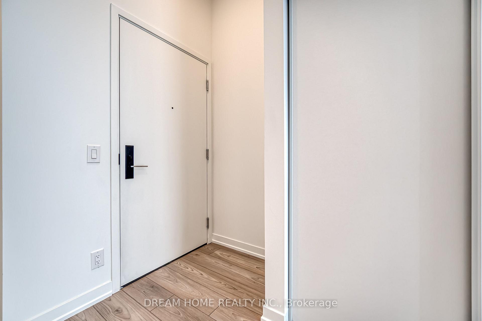 Photo 3 of Unit 705, 285 Dufferin Street, Toronto, South Parkdale — HOMEH