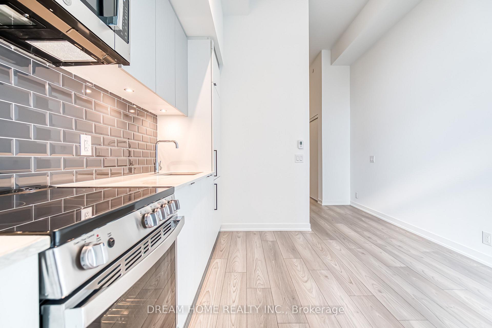 Photo 13 of Unit 705, 285 Dufferin Street, Toronto, South Parkdale — HOMEH