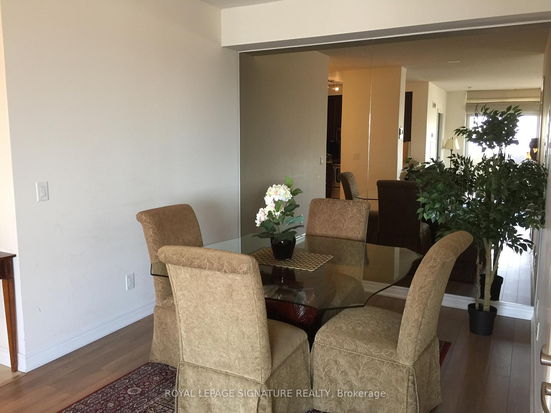 Photo 11 of Unit 1410, 9245 Jane Street, Vaughan, Maple — HOMEH