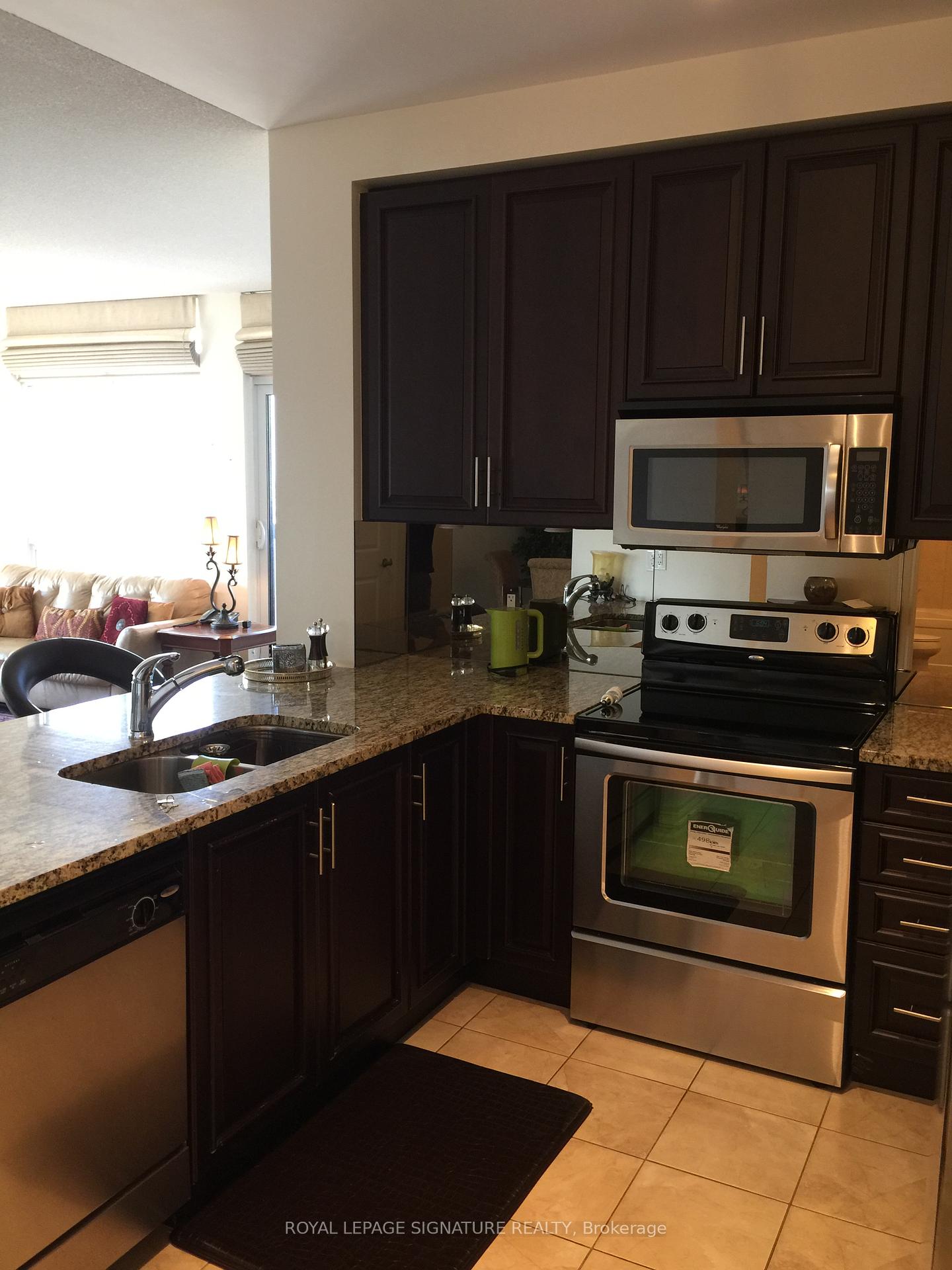 Photo 14 of Unit 1410, 9245 Jane Street, Vaughan, Maple — HOMEH