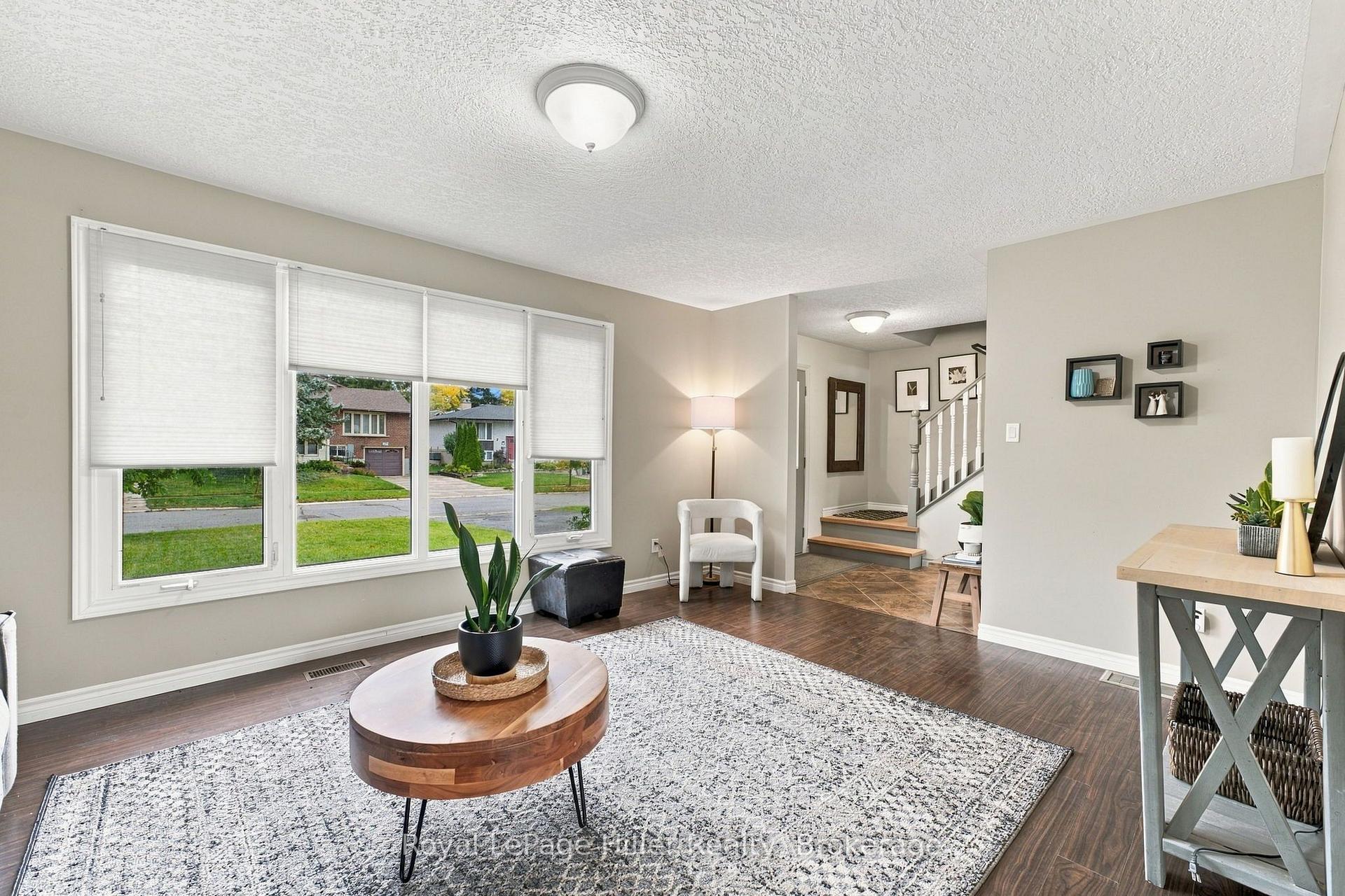 Photo 9 of 133 Braemar Crescent, Stratford — HOMEH