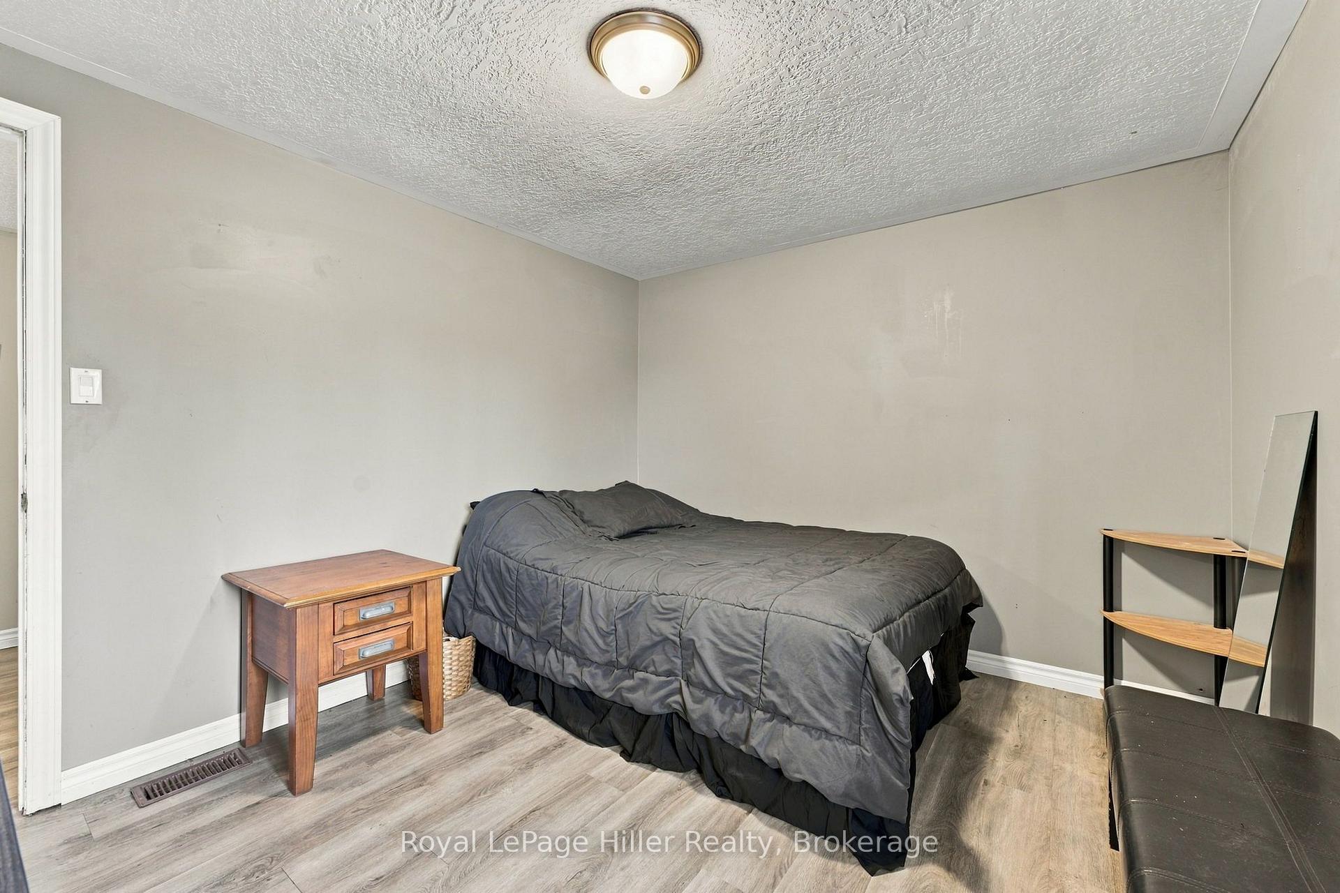 Photo 23 of 133 Braemar Crescent, Stratford — HOMEH